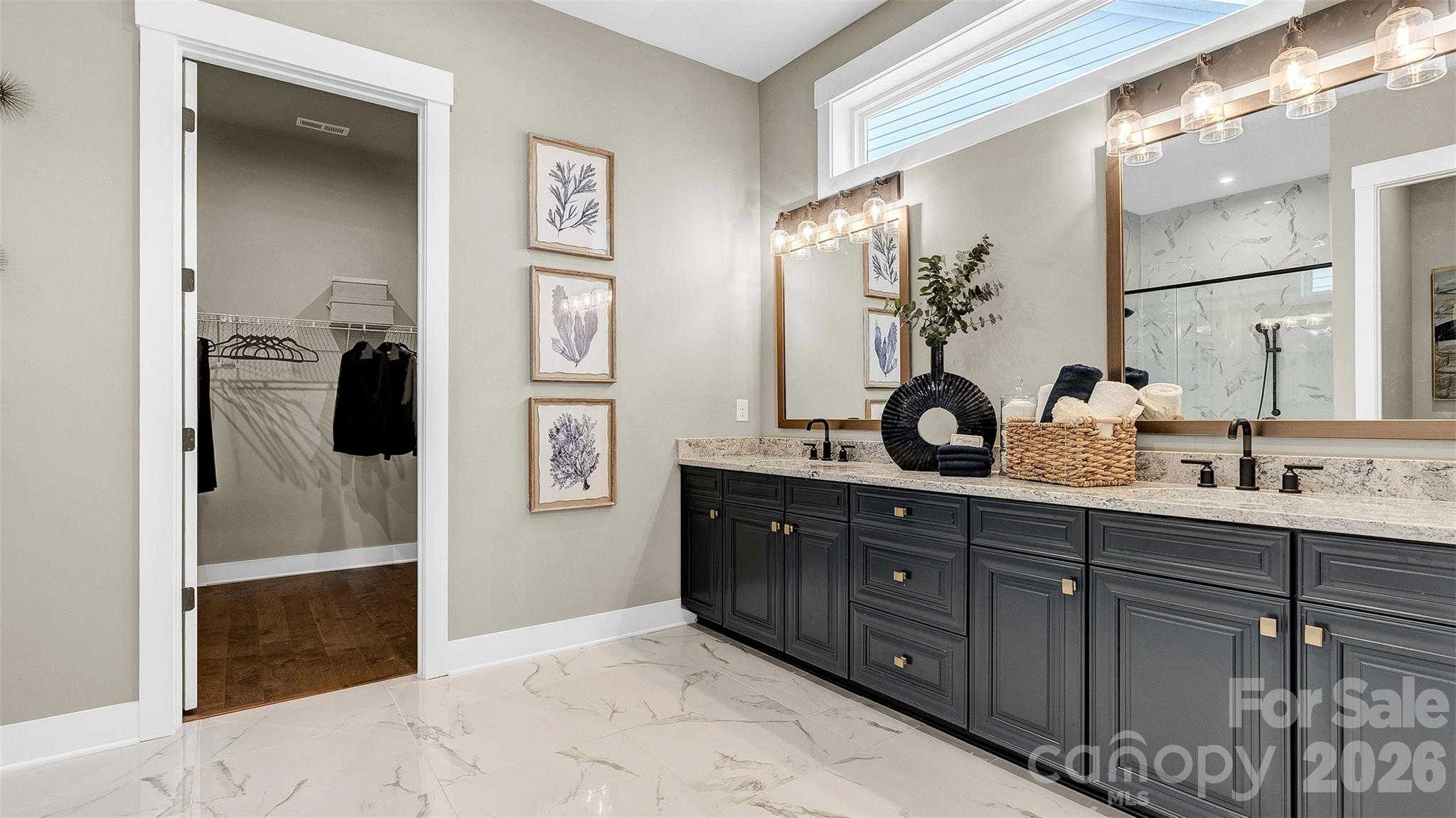2059 Torrey Pines None Property Photo 11