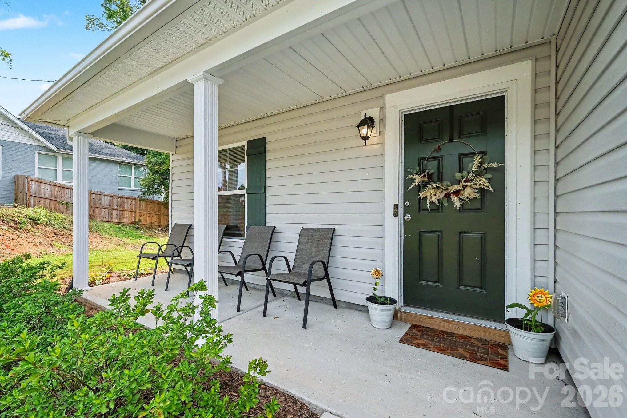 117 Barron Boulevard Property Photo 3