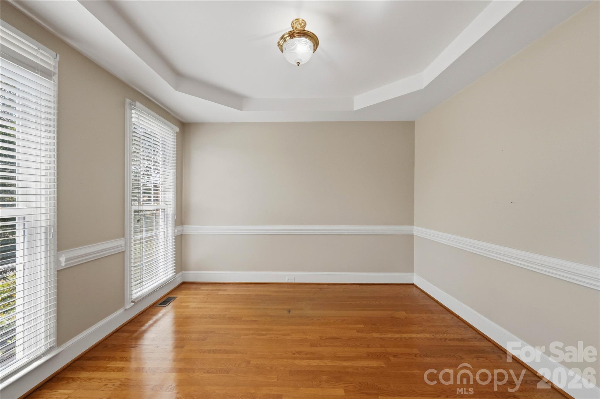 182 E Tattersall Drive Property Photo 9