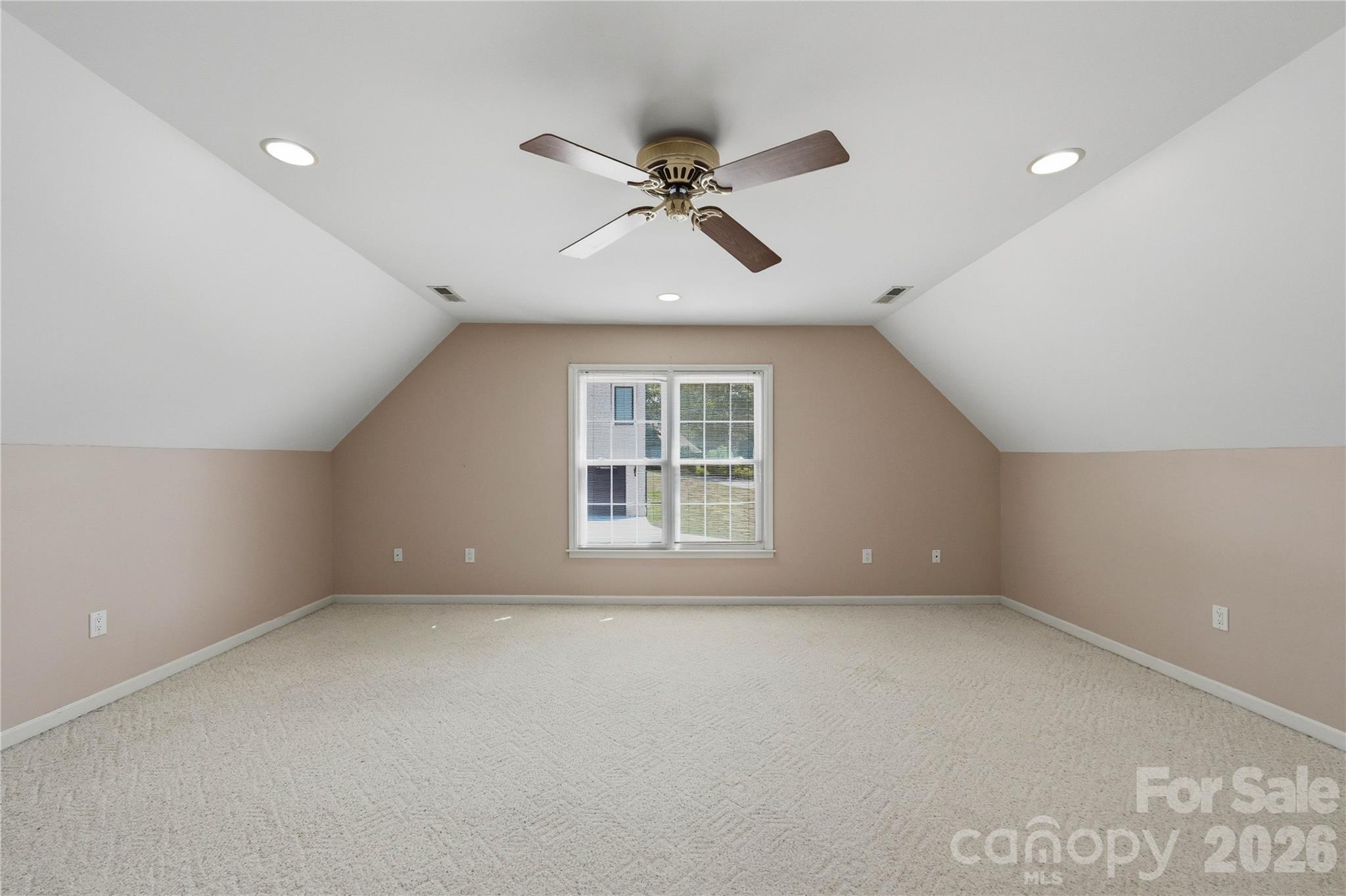 182 E Tattersall Drive Property Photo 22