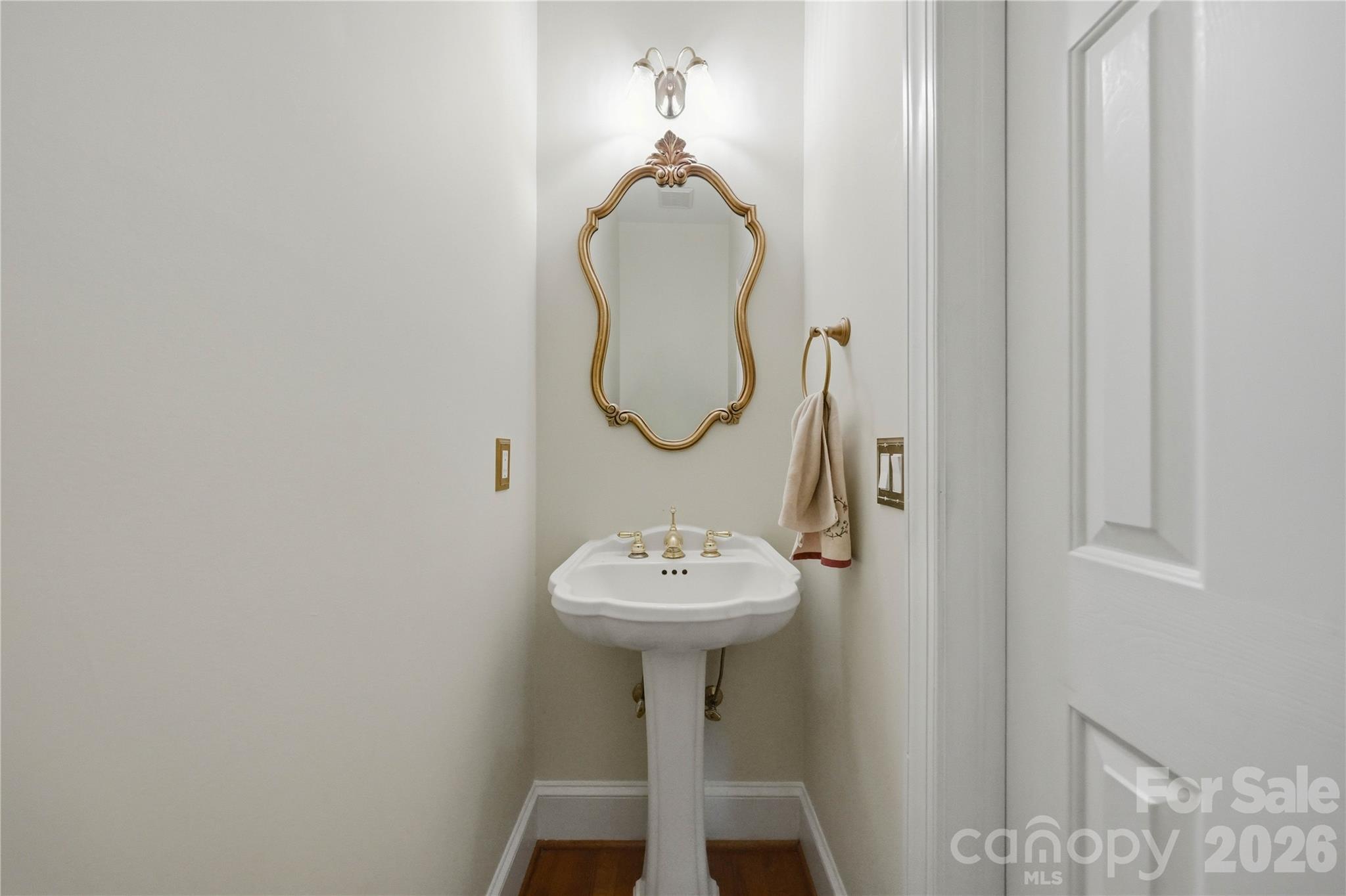 182 E Tattersall Drive Property Photo 35