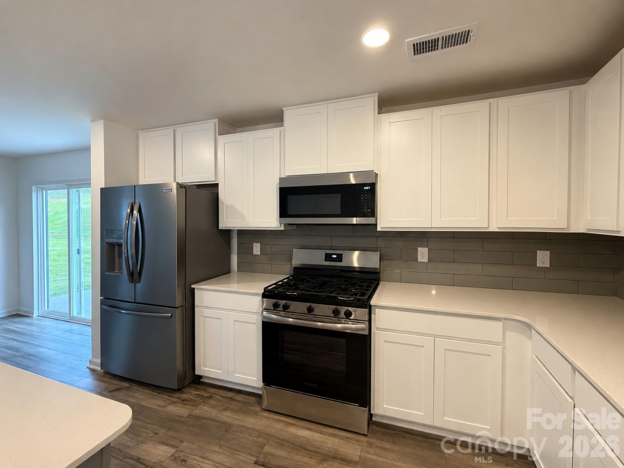 153 Spotted Way Property Photo 3