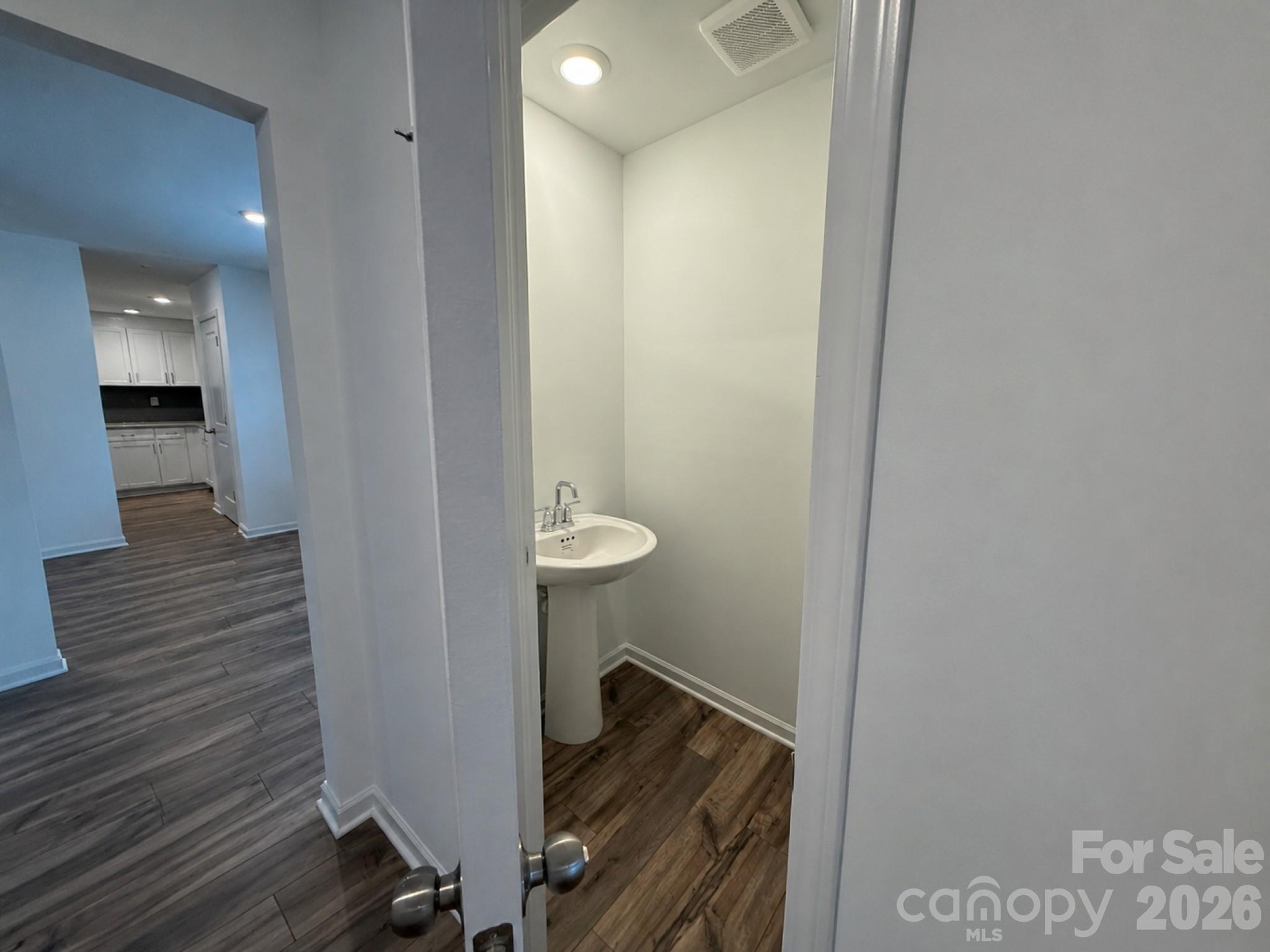 153 Spotted Way Property Photo 8