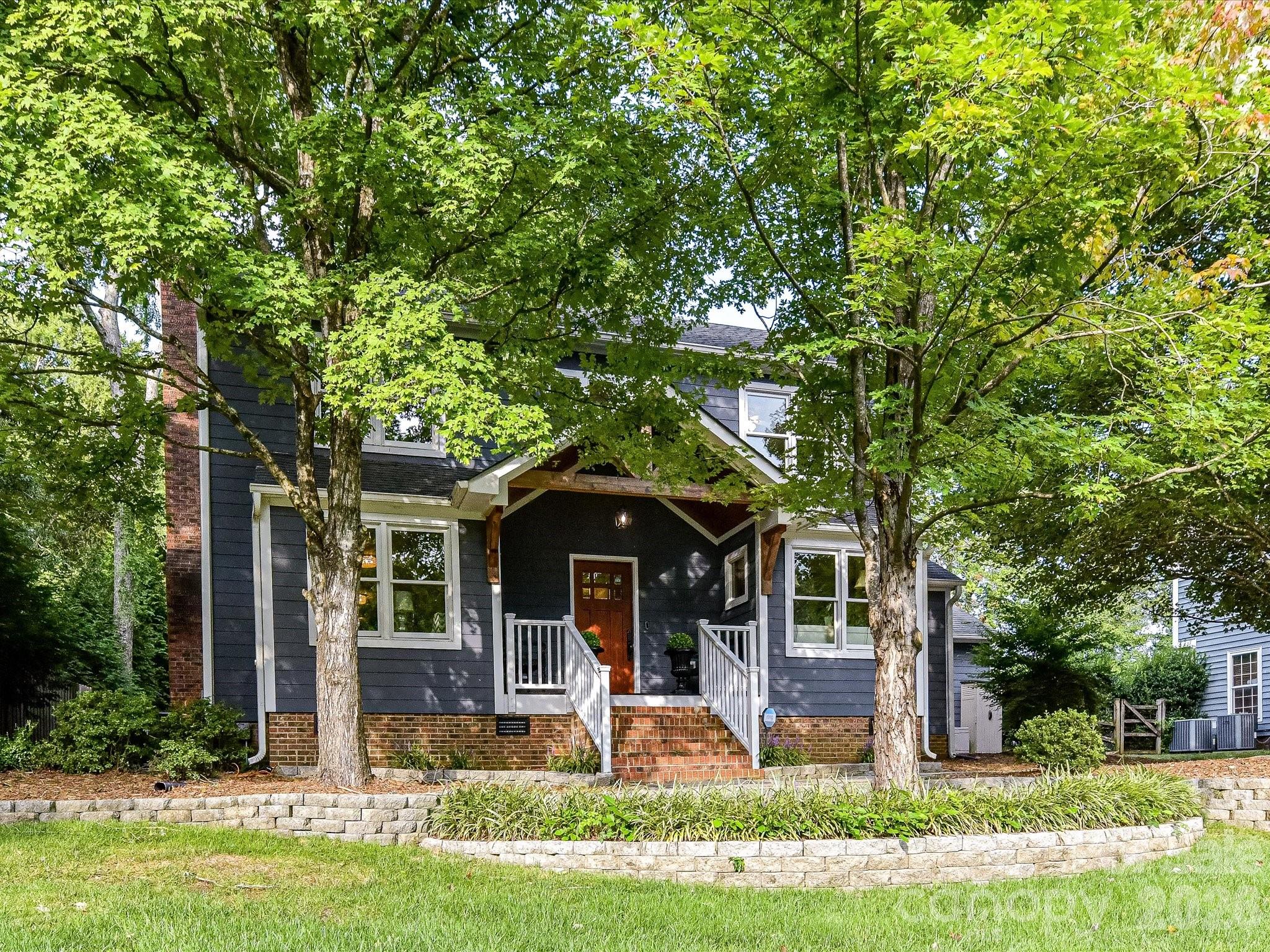 4514 Pendock Court Property Photo 4
