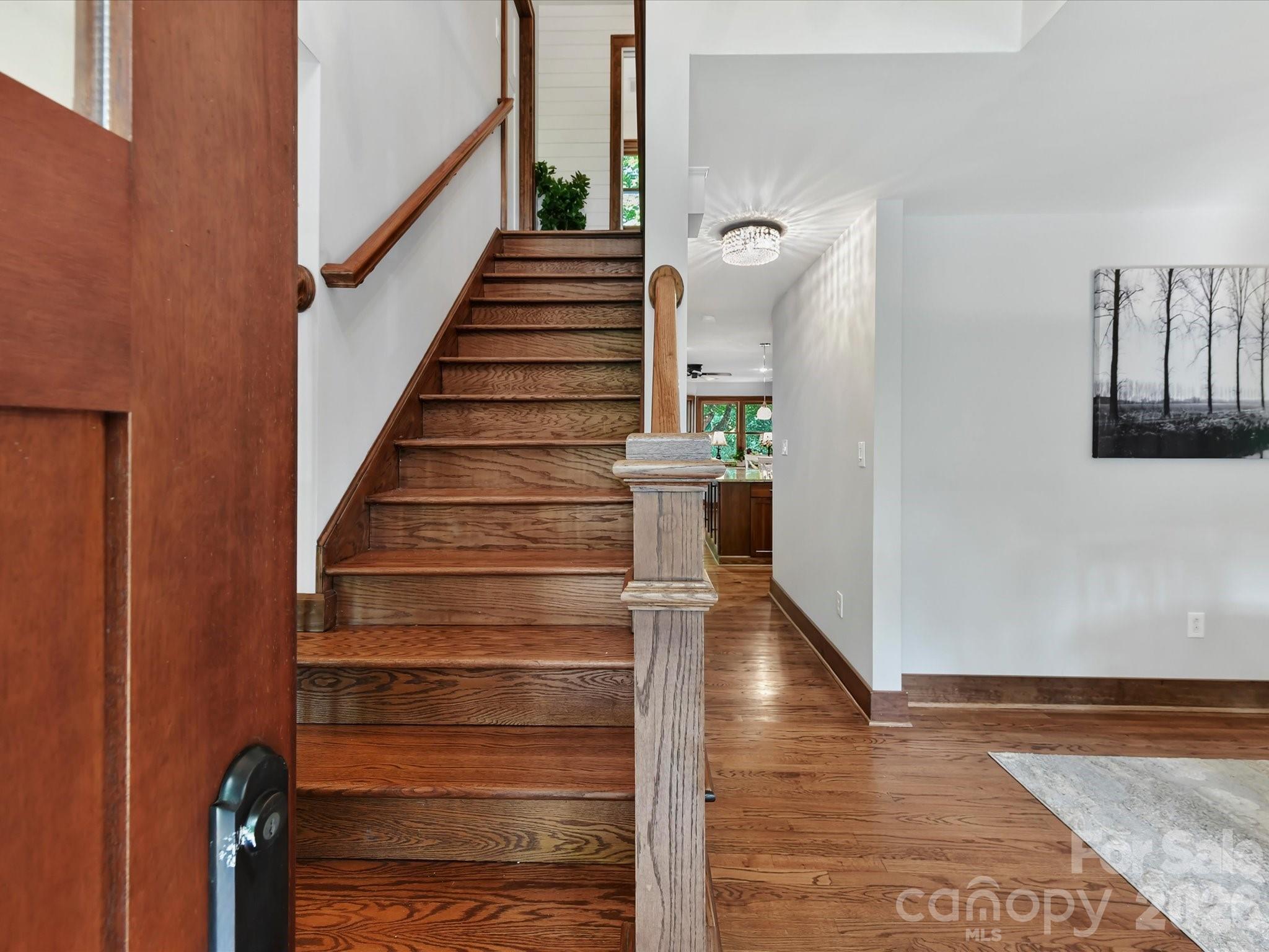 4514 Pendock Court Property Photo 7