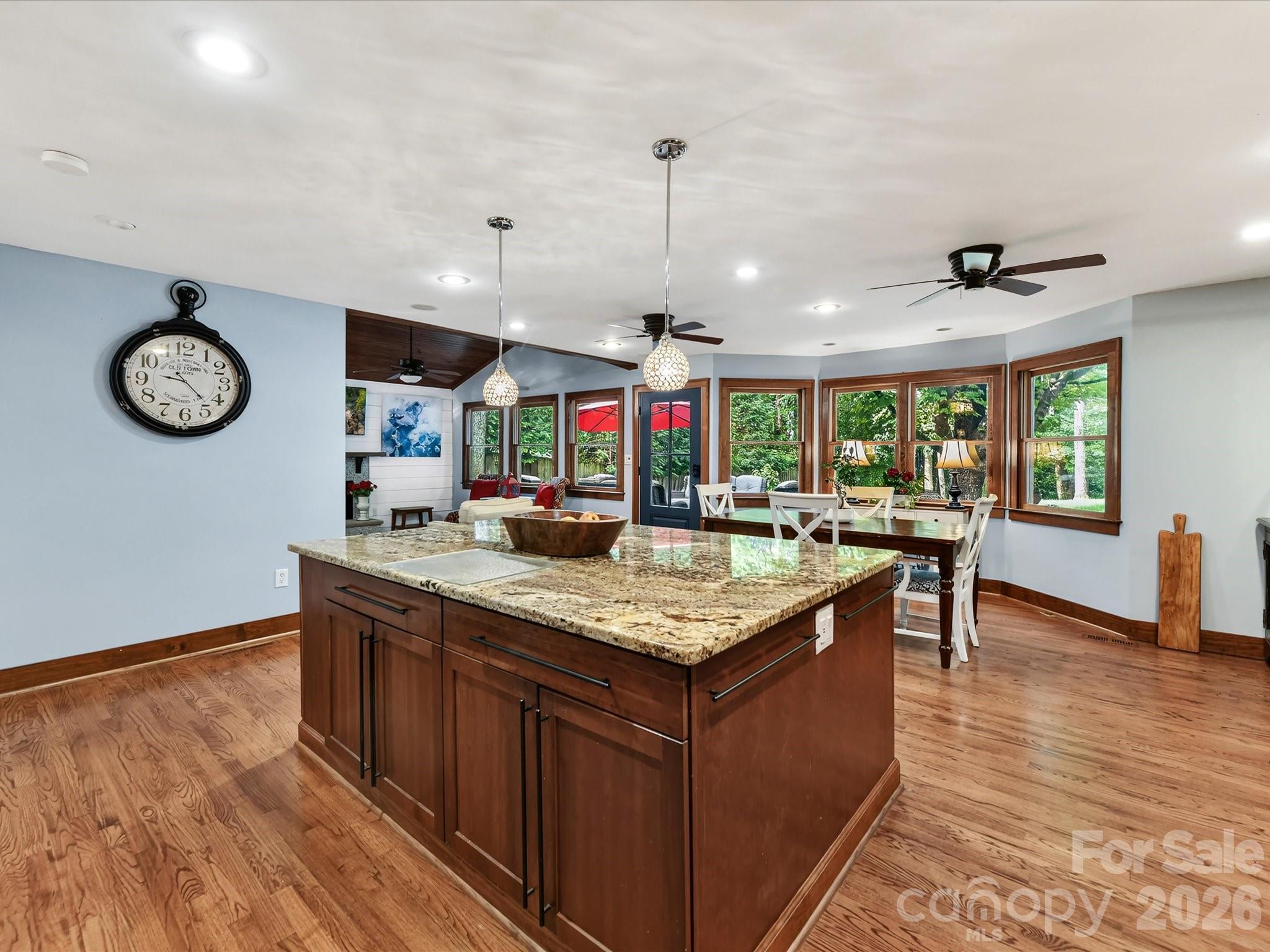 4514 Pendock Court Property Photo 17
