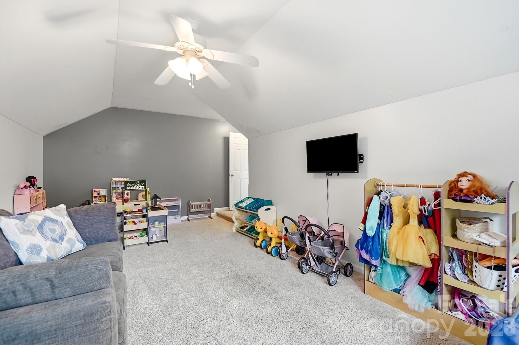 6006 Pine Cone Lane Property Photo 28