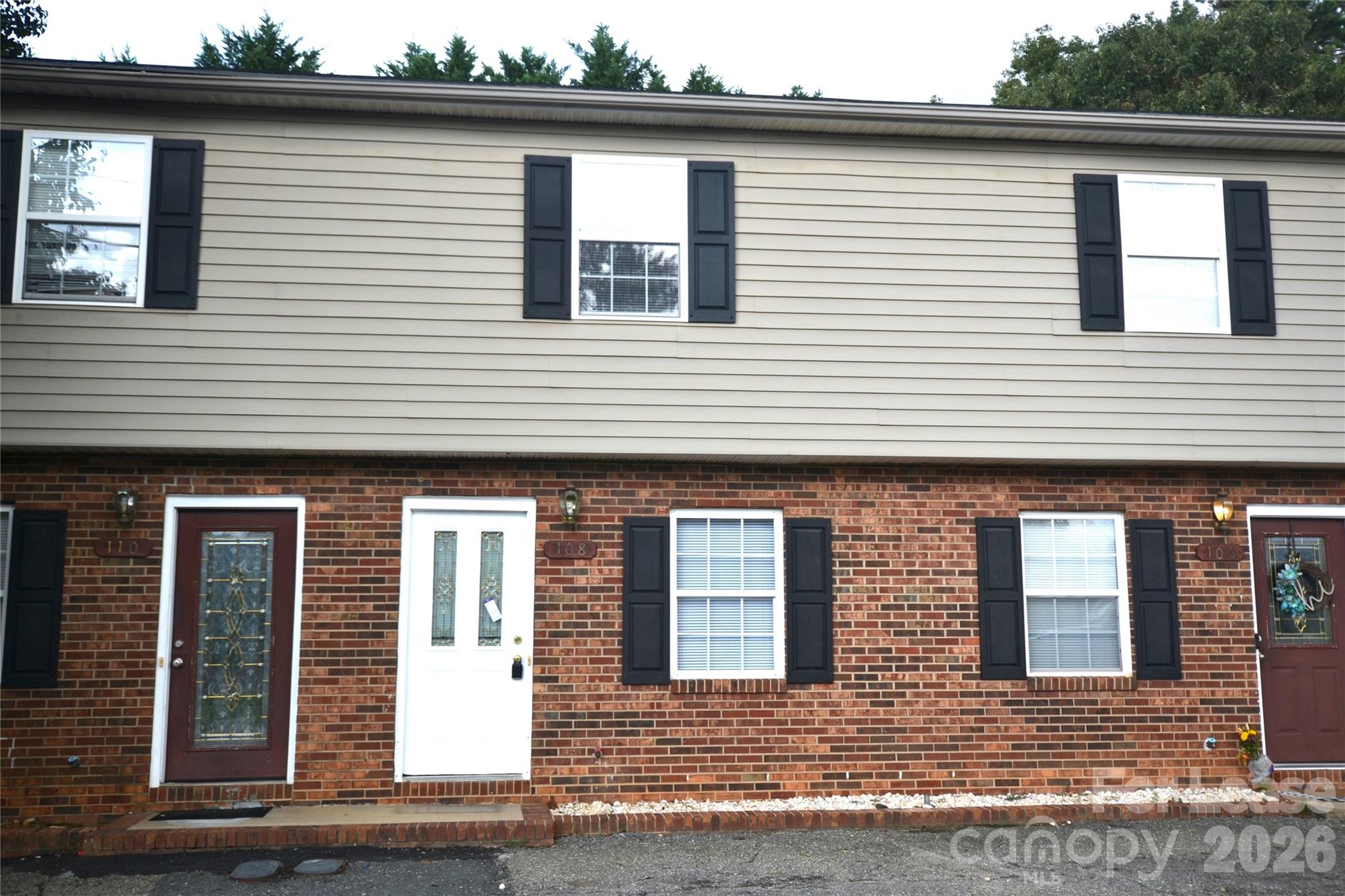 108 Durham Road Property Photo 2