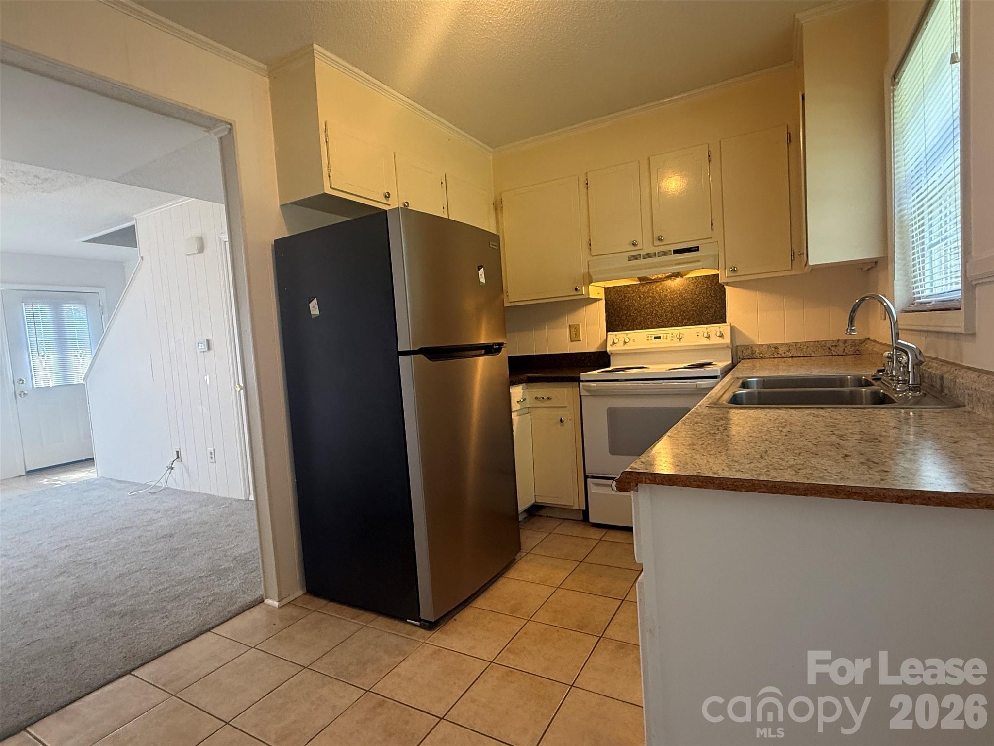 108 Durham Road Property Photo 6