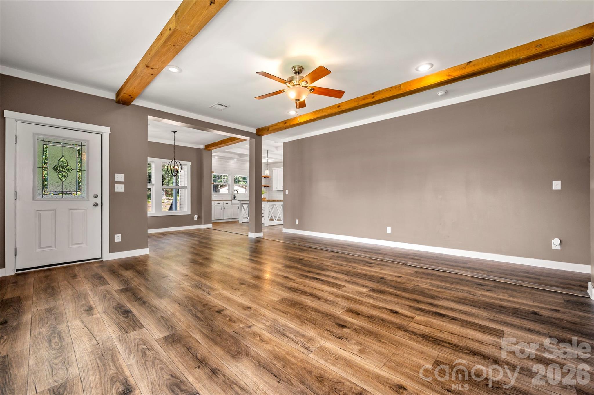 161 Willow Way Property Photo 6