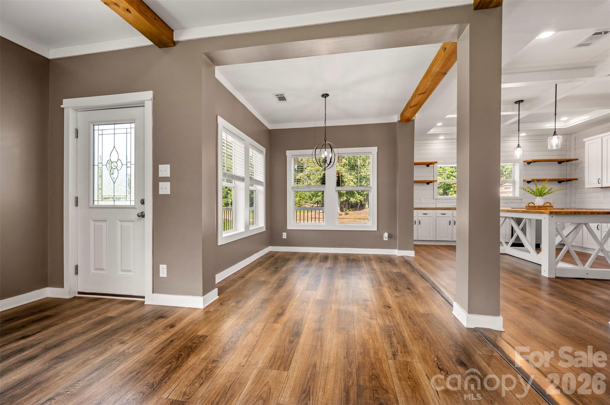 161 Willow Way Property Photo 8