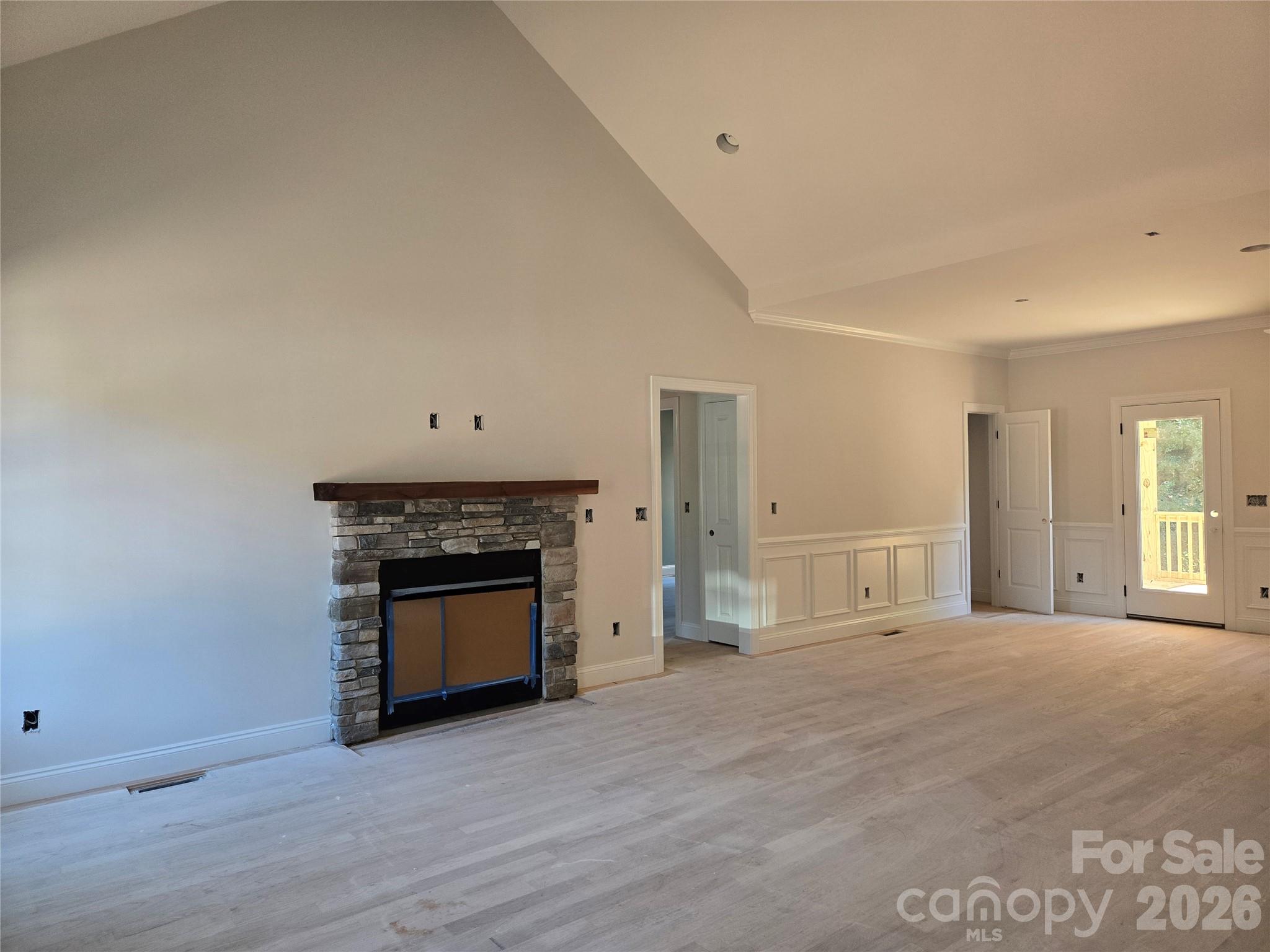 2850 Leonard Road Property Photo 2