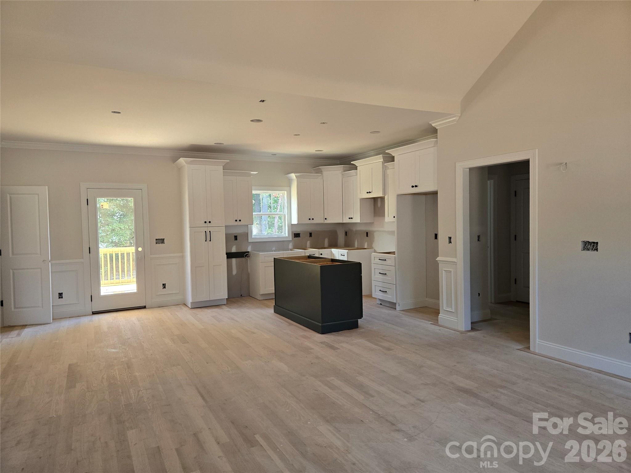2850 Leonard Road Property Photo 3