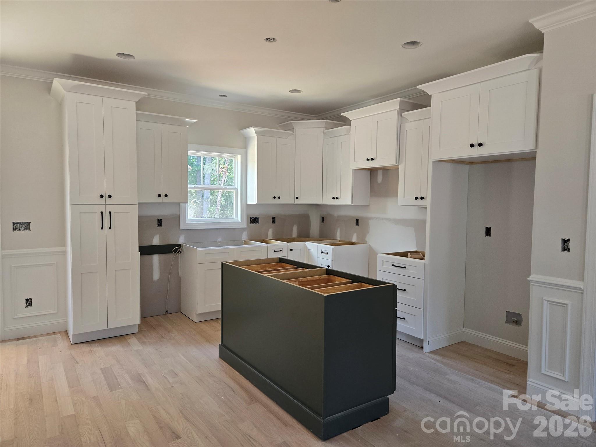 2850 Leonard Road Property Photo 4