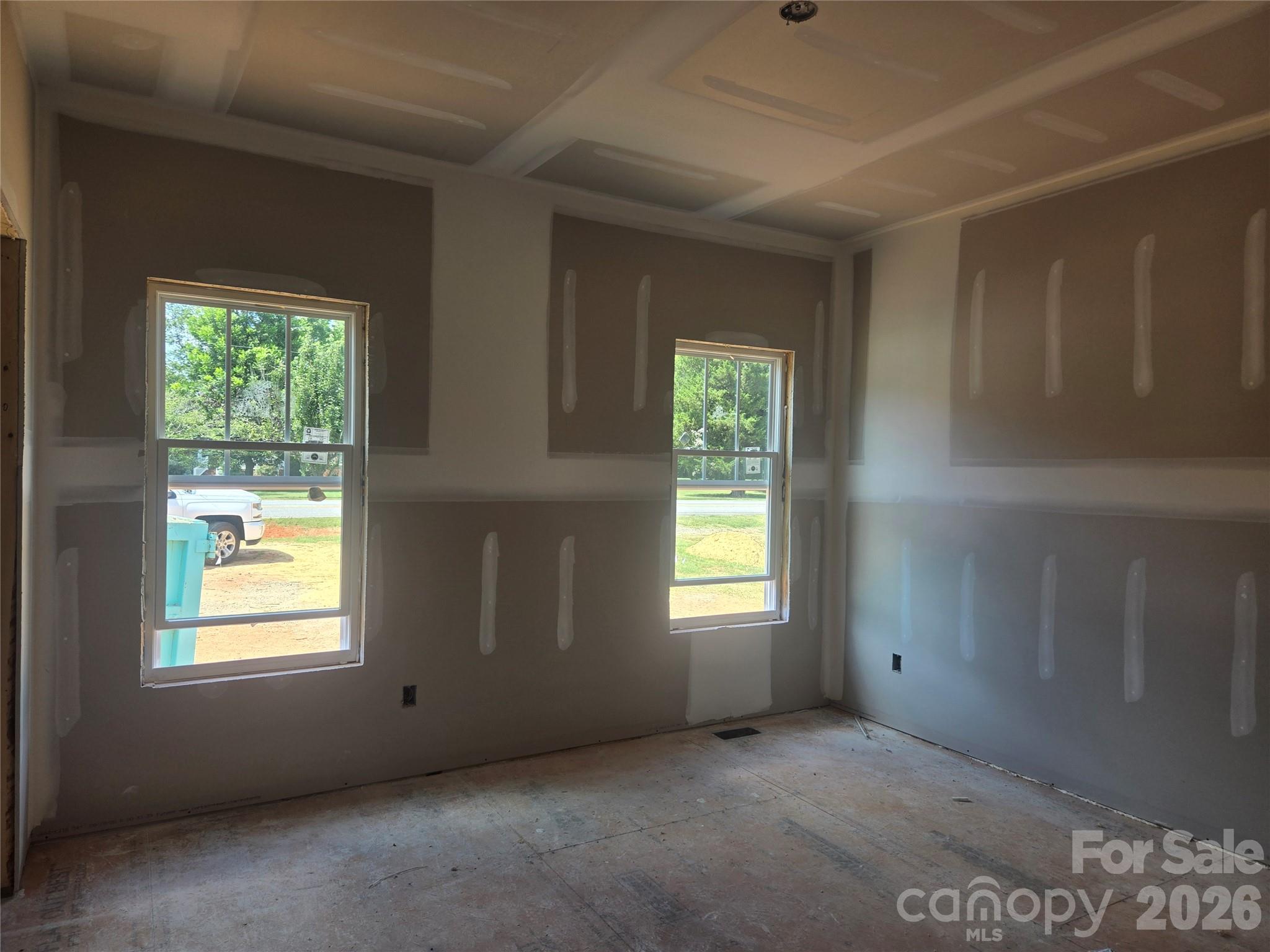 2850 Leonard Road Property Photo 9
