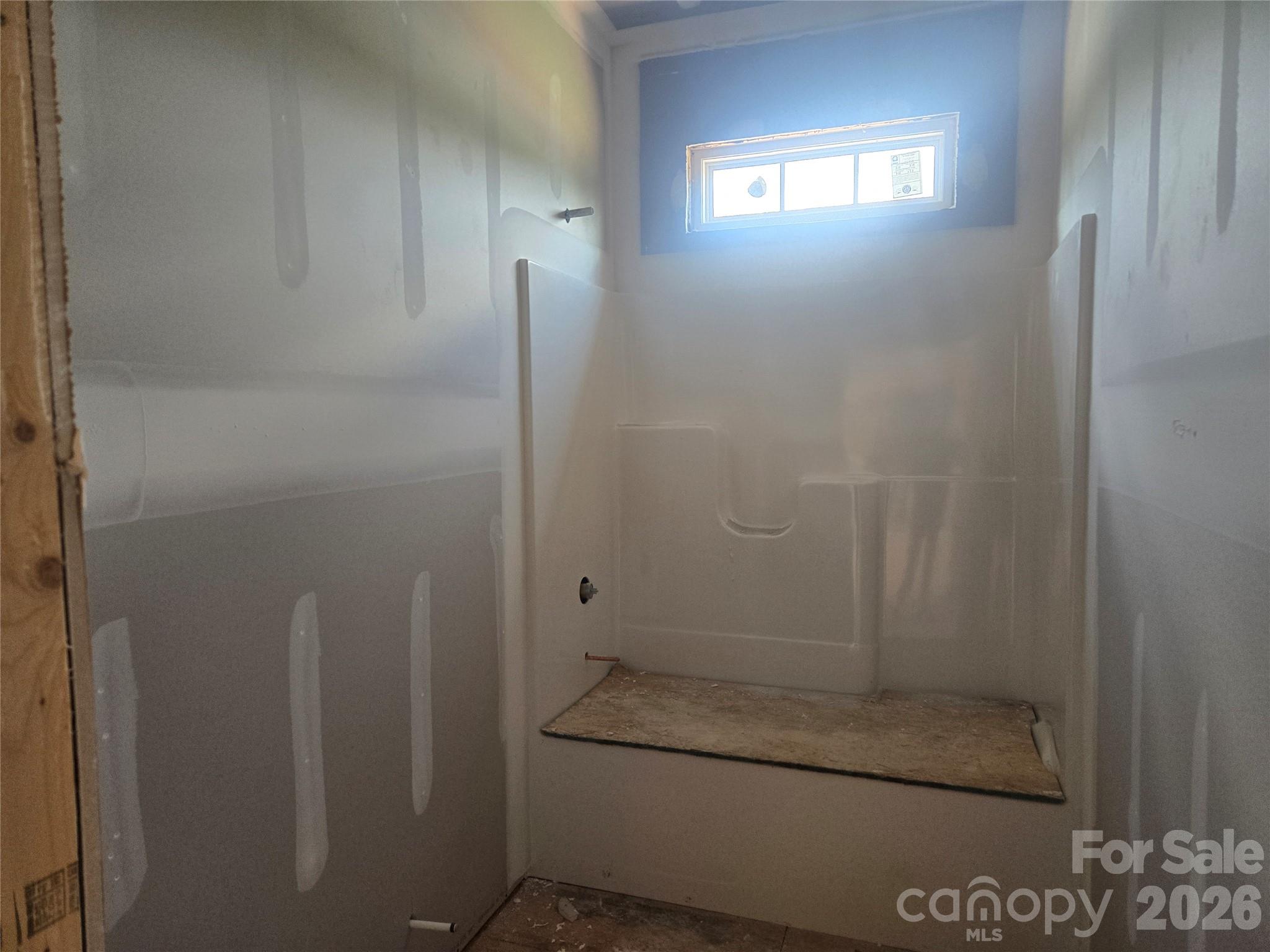 2850 Leonard Road Property Photo 10
