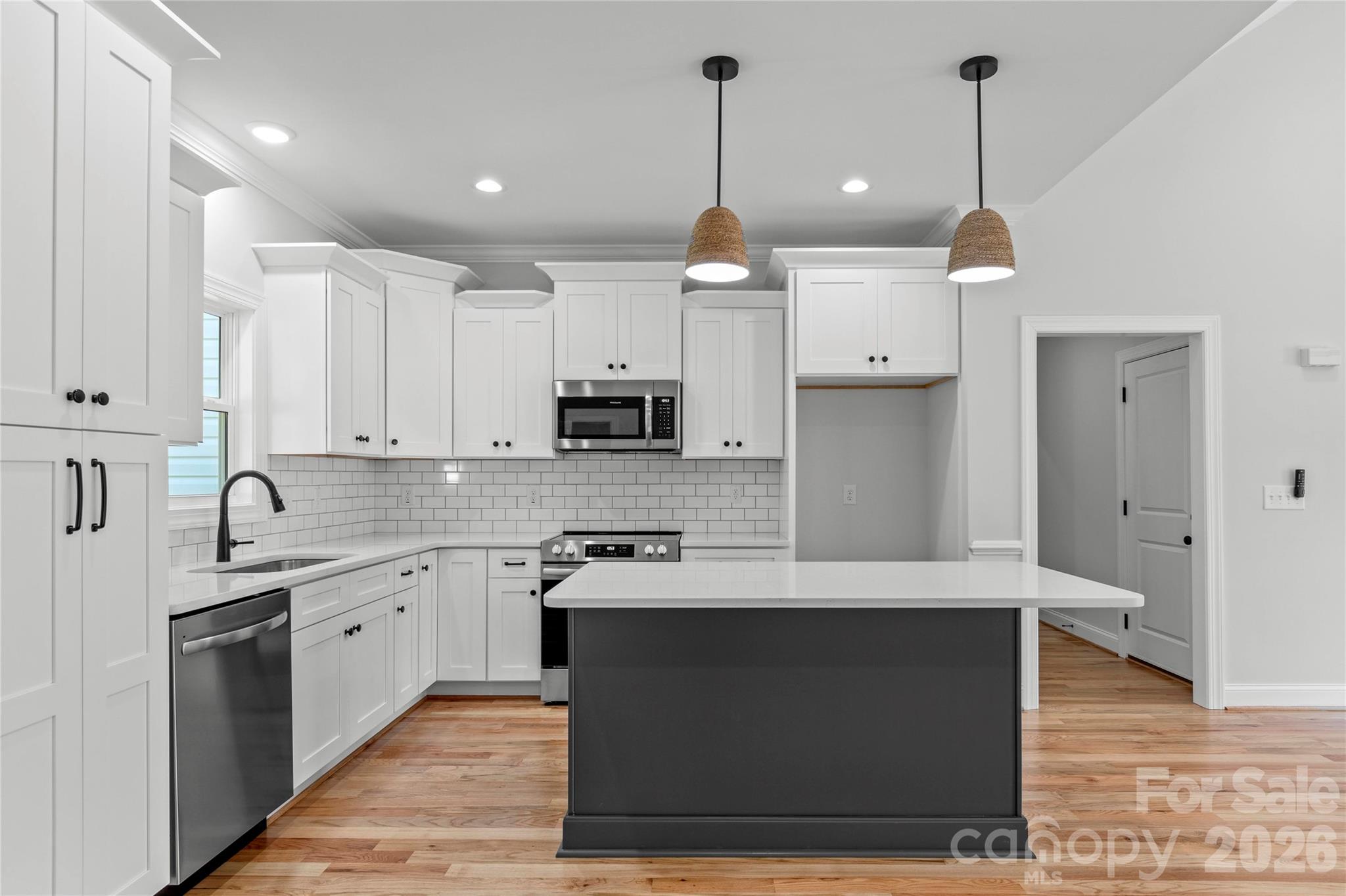 2850 Leonard Road Property Photo 15