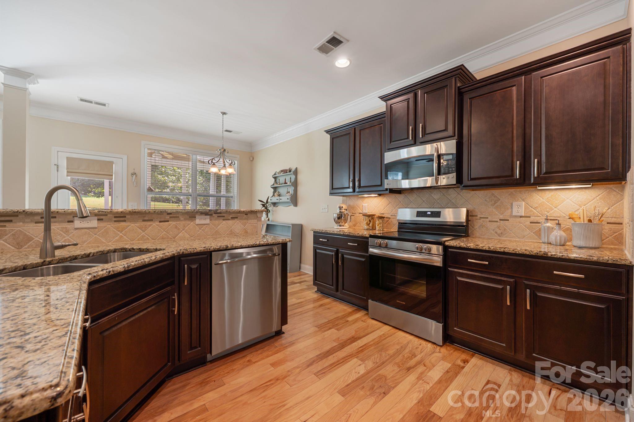 608 Cedar Trace Drive Property Photo 13