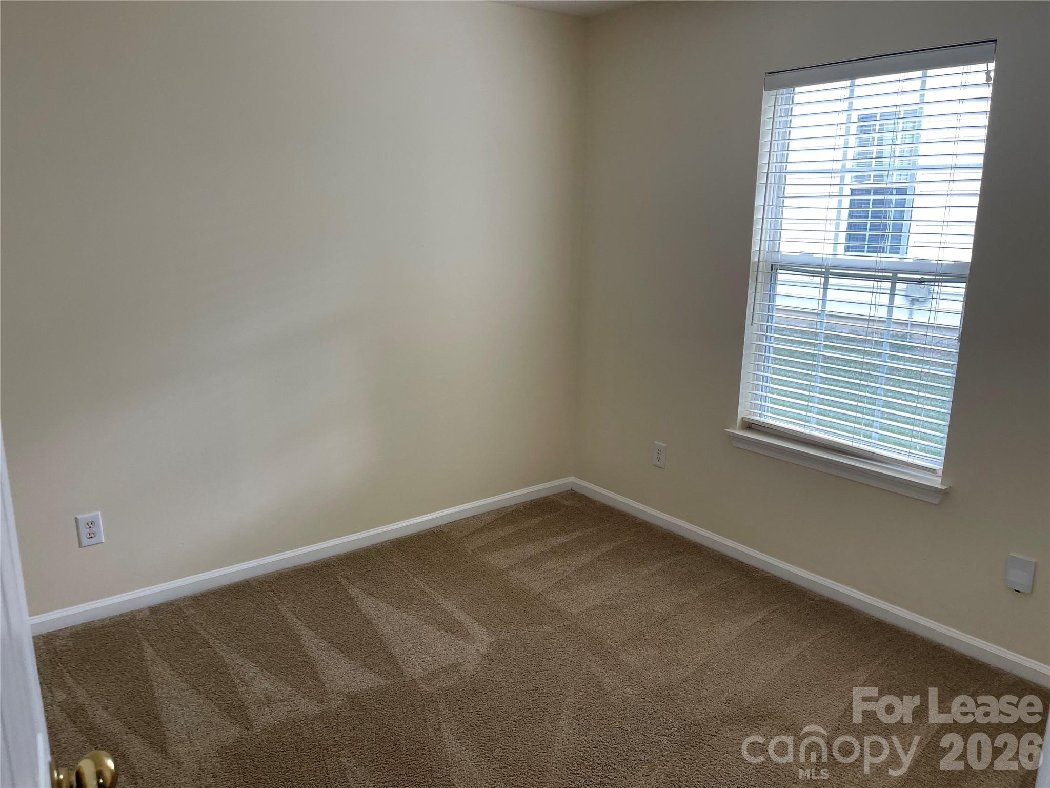 11624 Larix Drive Property Photo 17