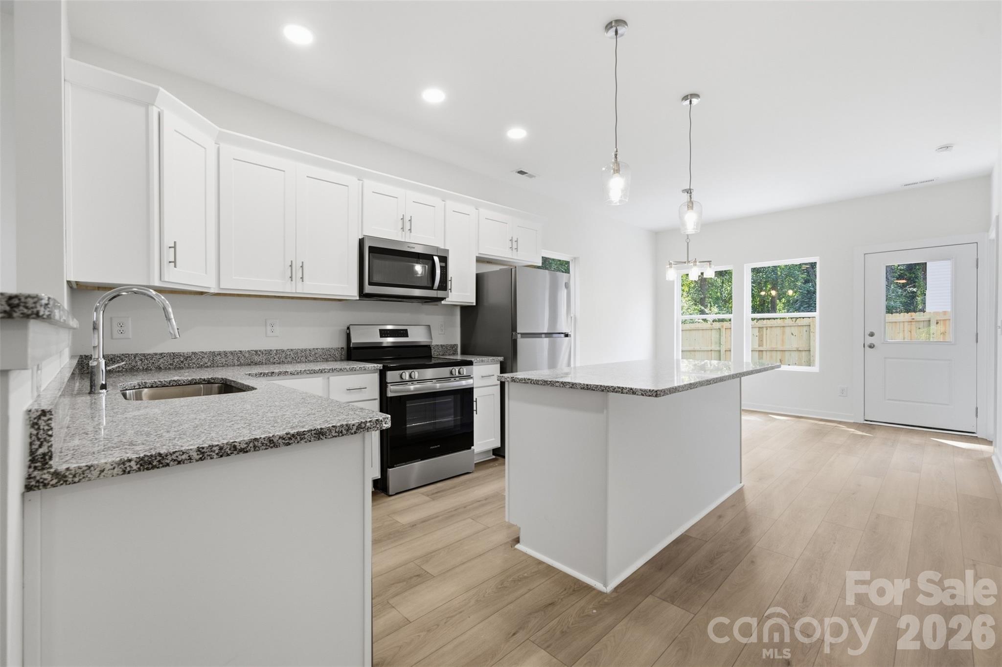 101 Swink Street Property Photo 11