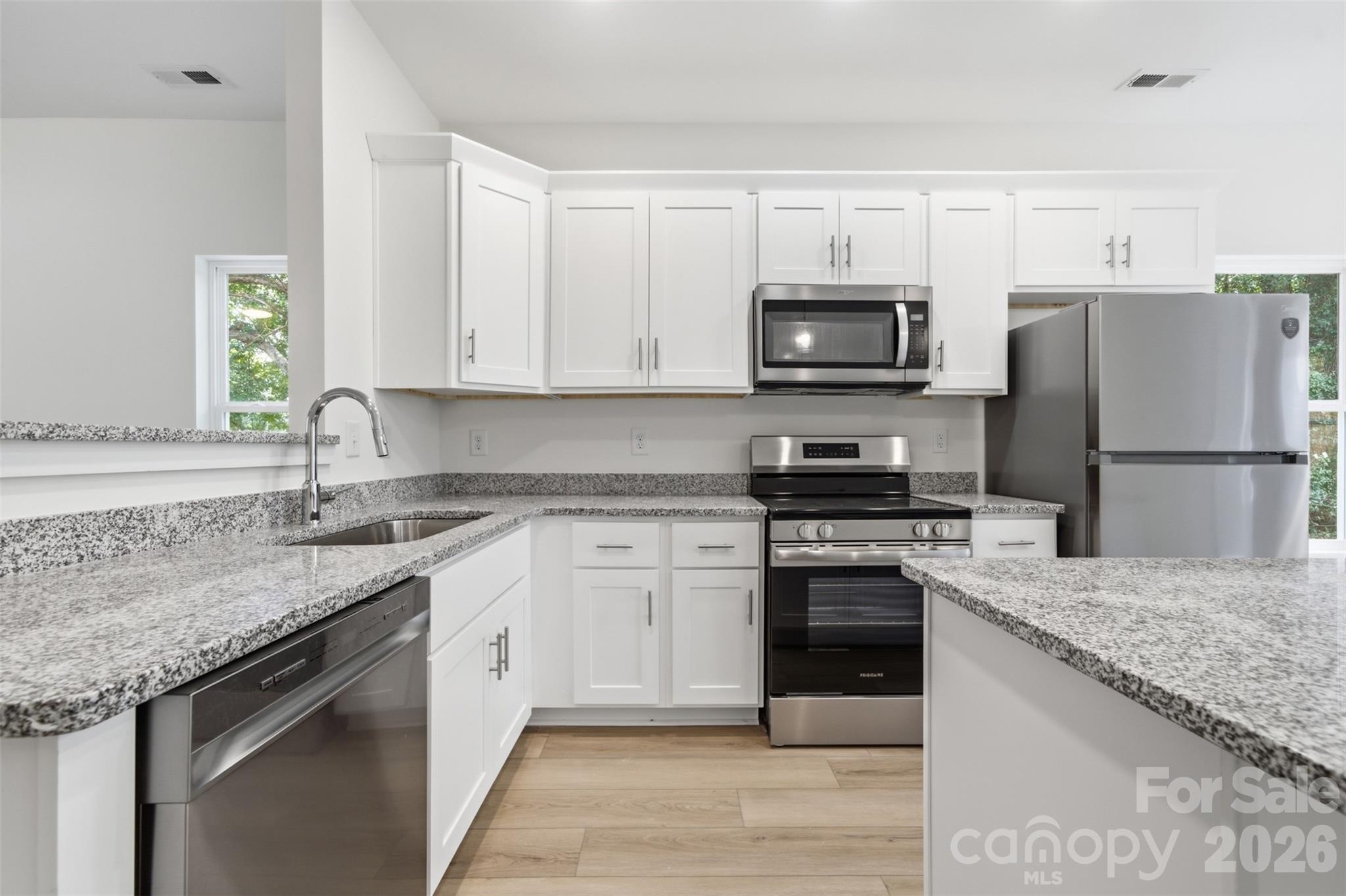 101 Swink Street Property Photo 14