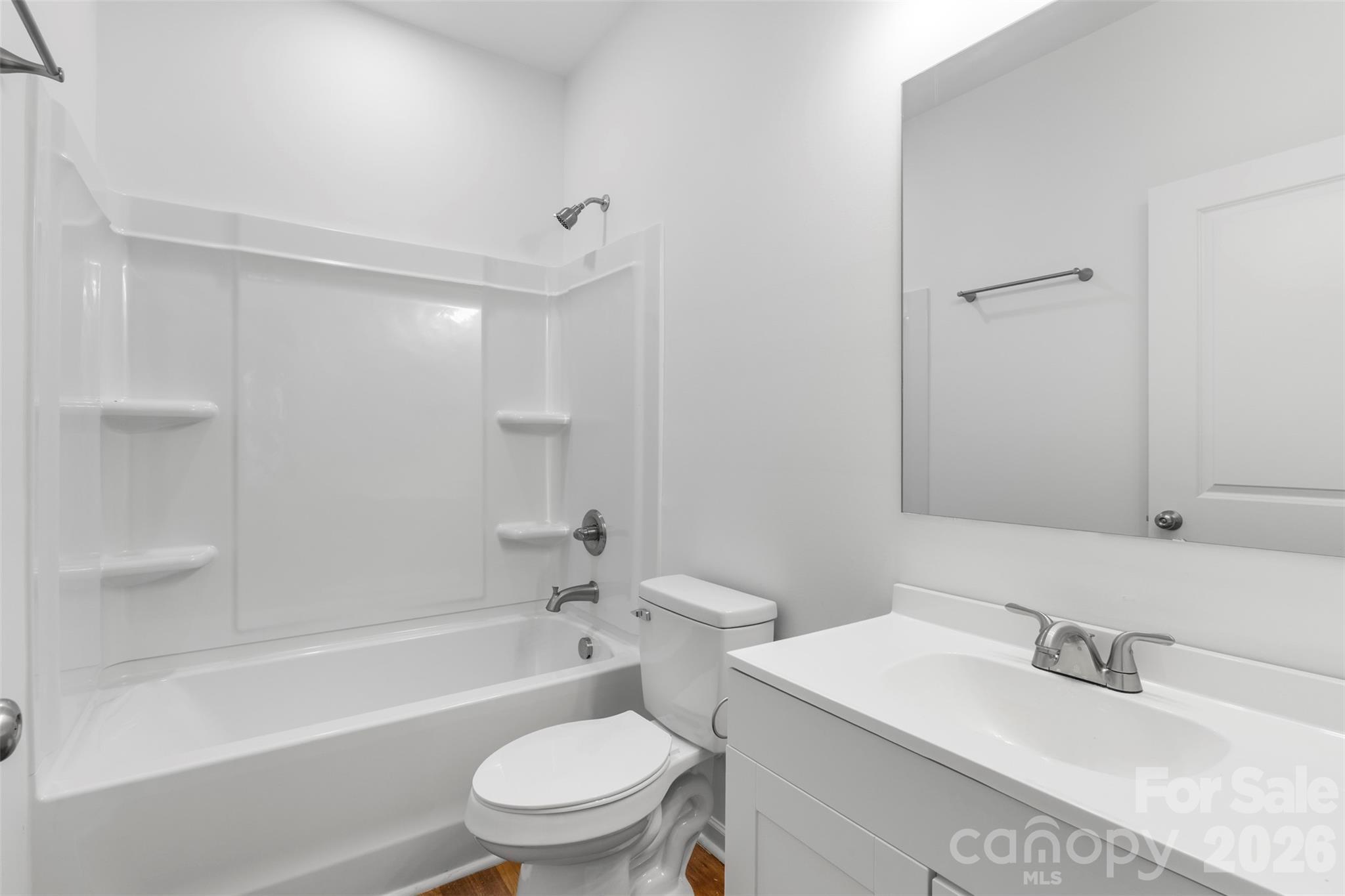 921 & 927 Prescott Road Property Photo 13