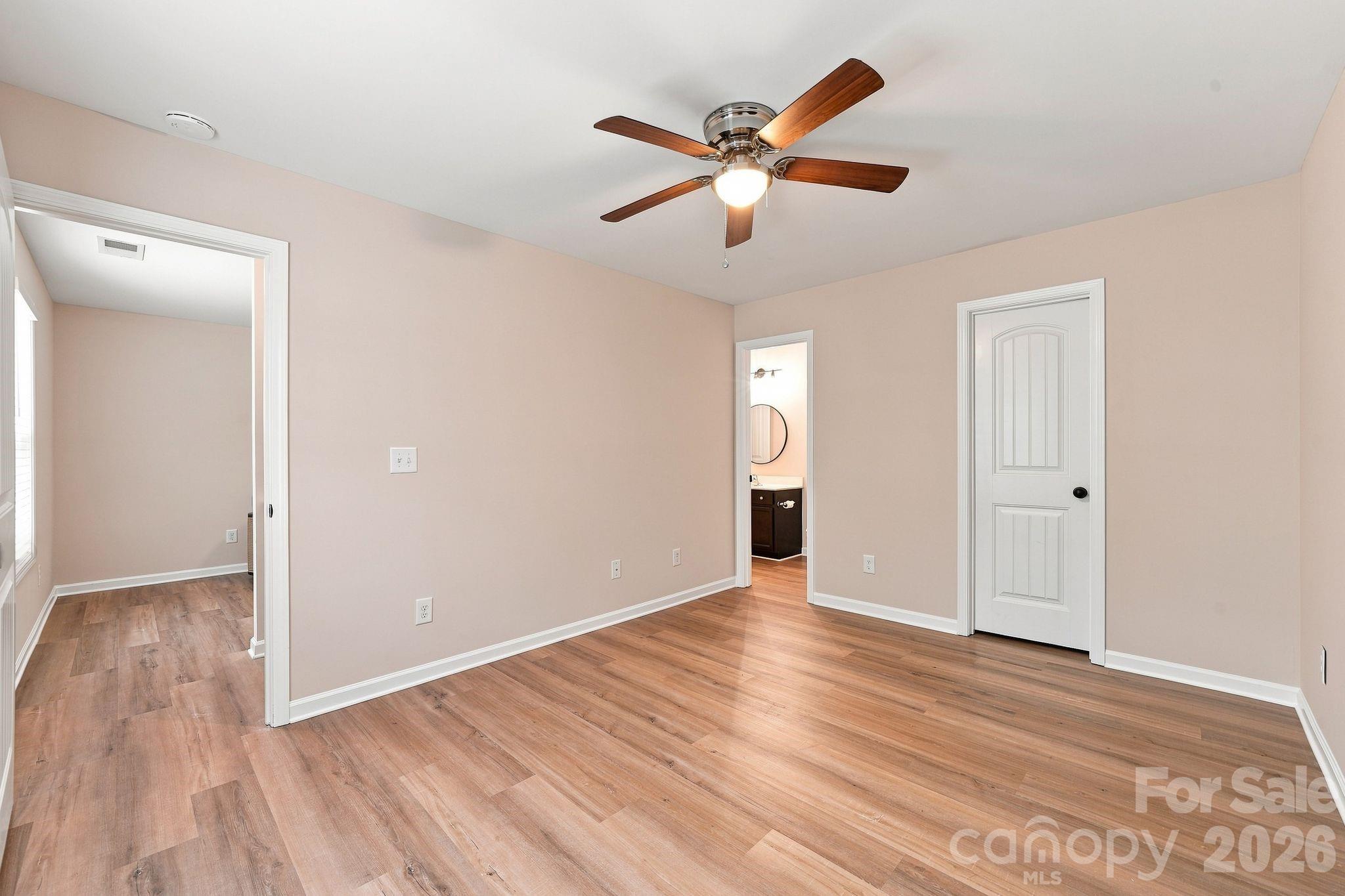 422 Danielle Way Property Photo 26
