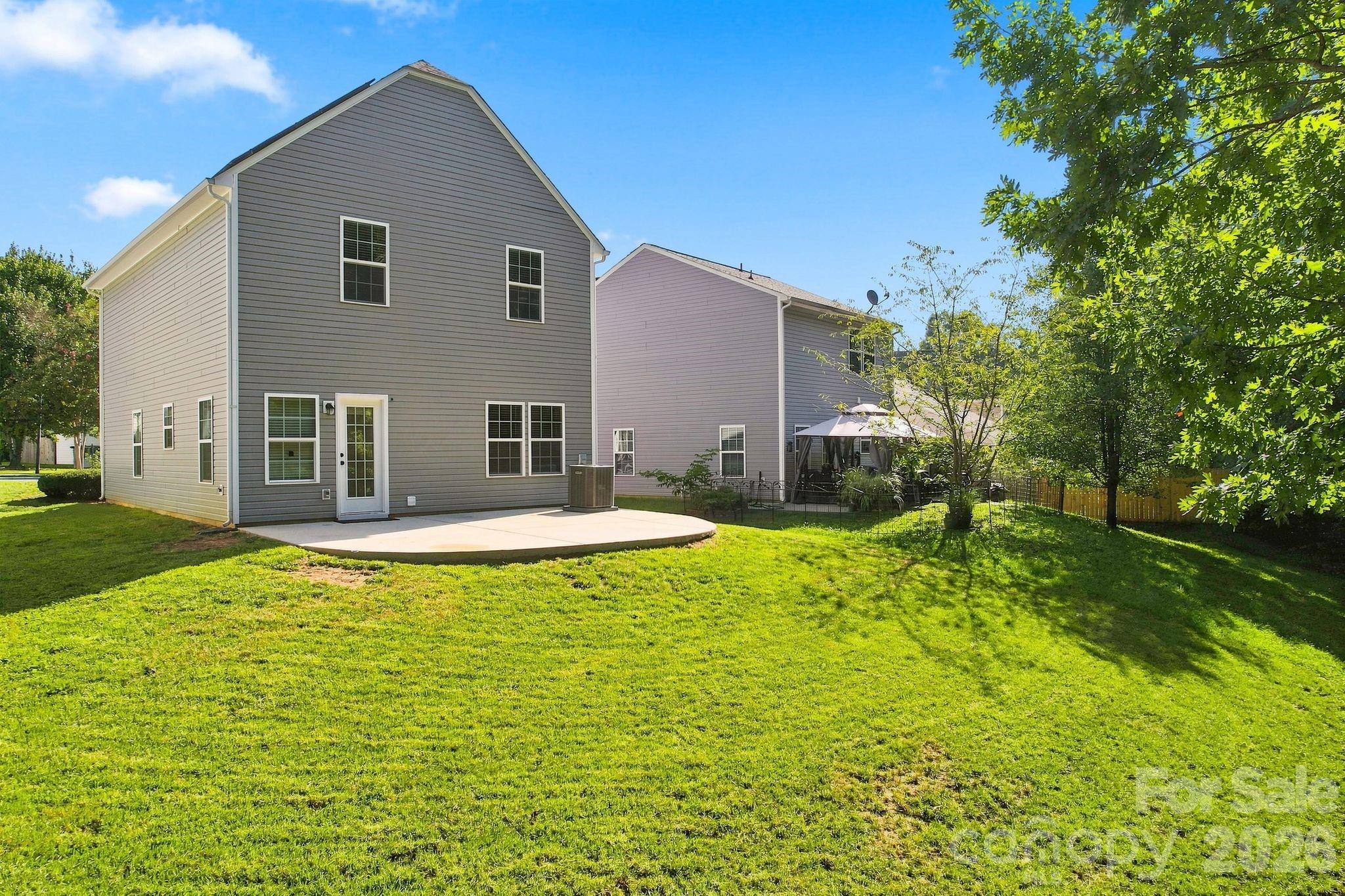 422 Danielle Way Property Photo 32