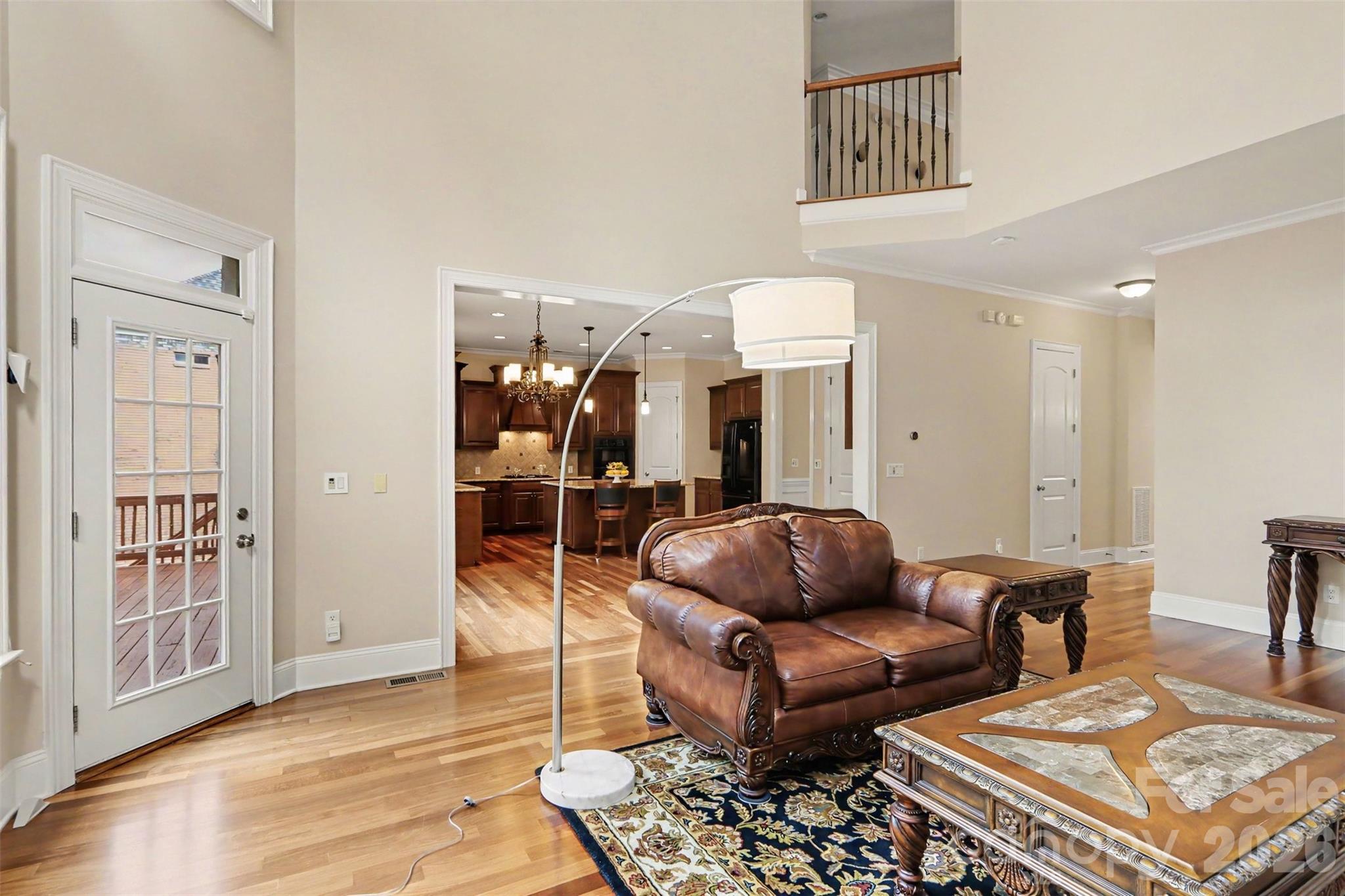 11009 Emerald Wood Drive Property Photo 6