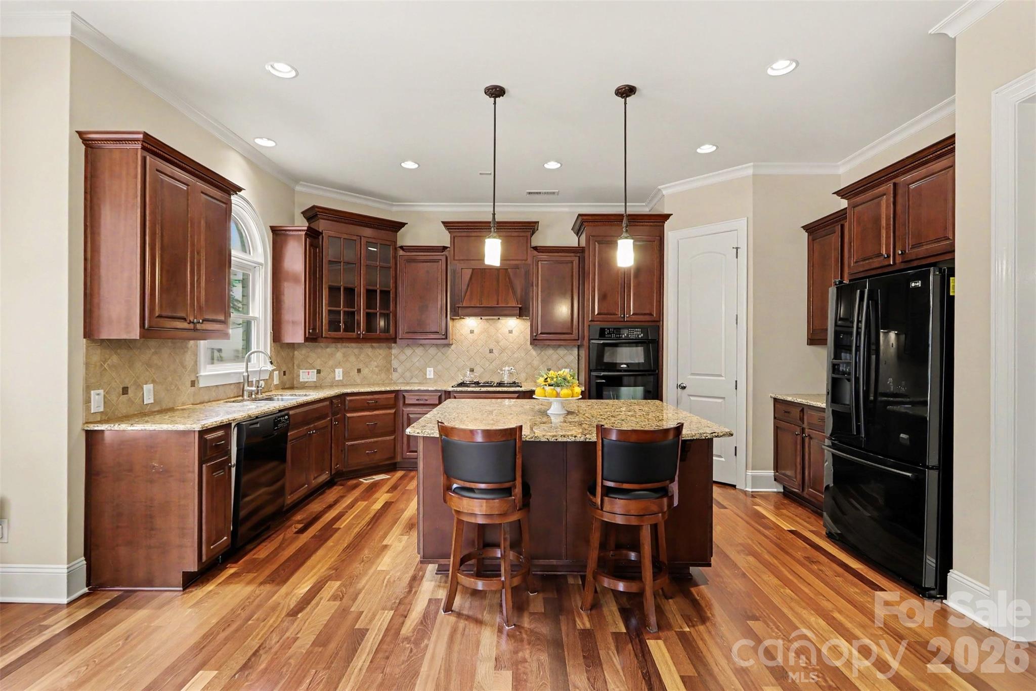 11009 Emerald Wood Drive Property Photo 7