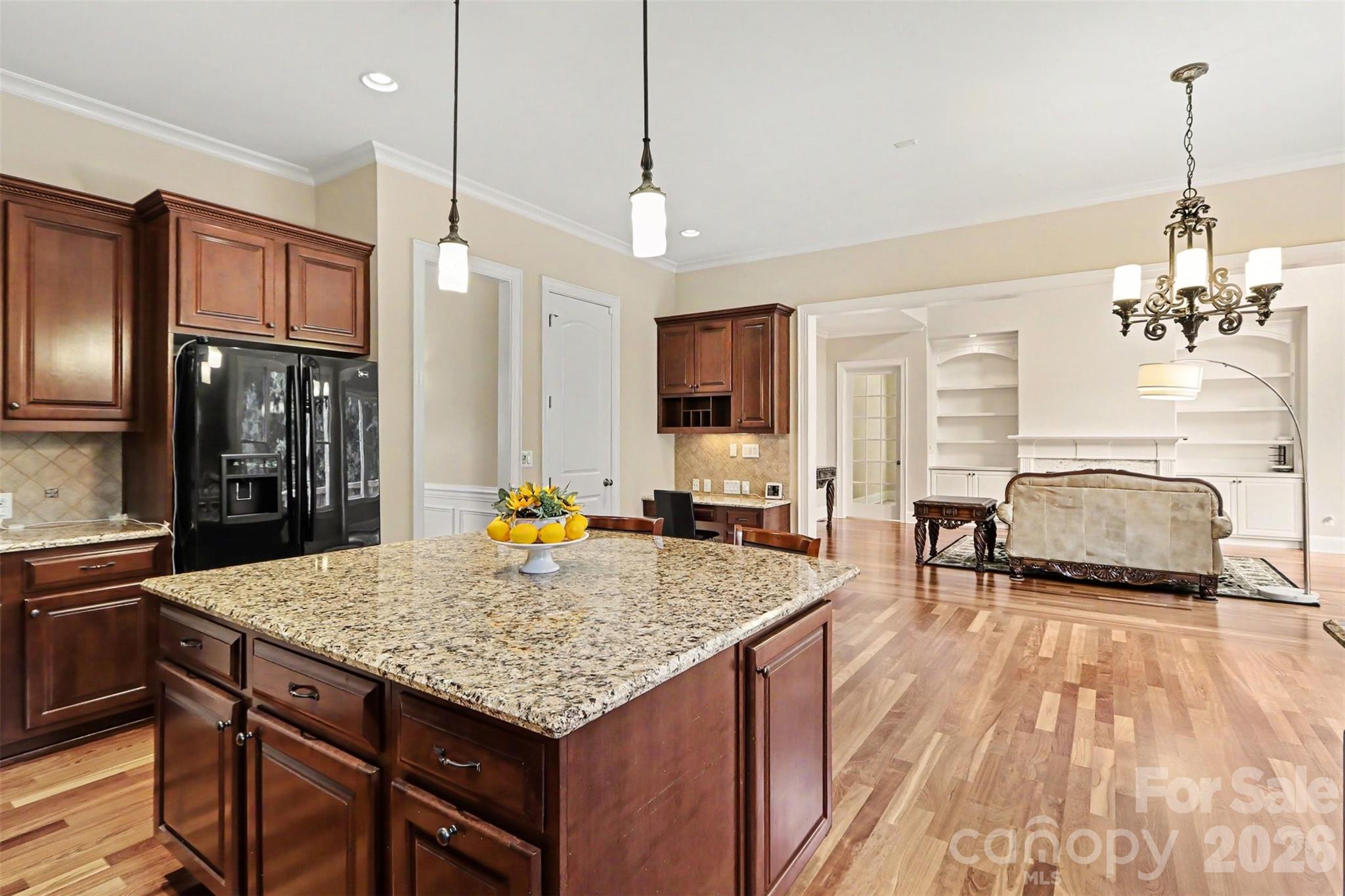 11009 Emerald Wood Drive Property Photo 9