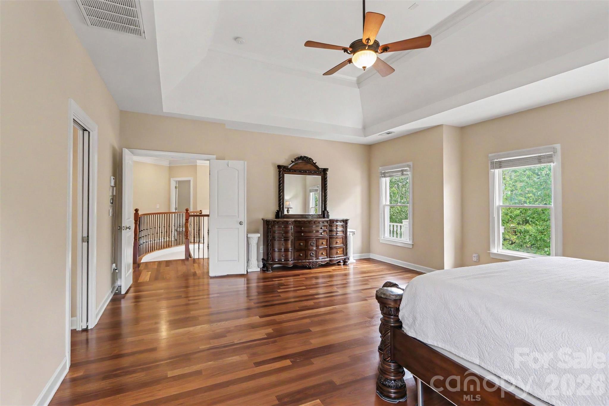 11009 Emerald Wood Drive Property Photo 17