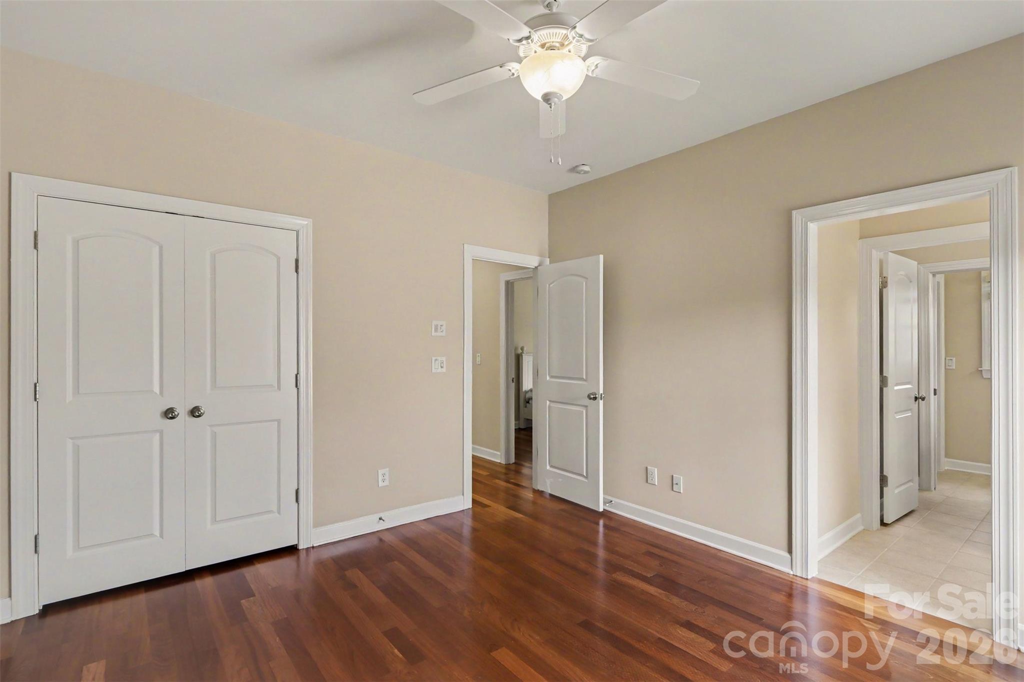 11009 Emerald Wood Drive Property Photo 30