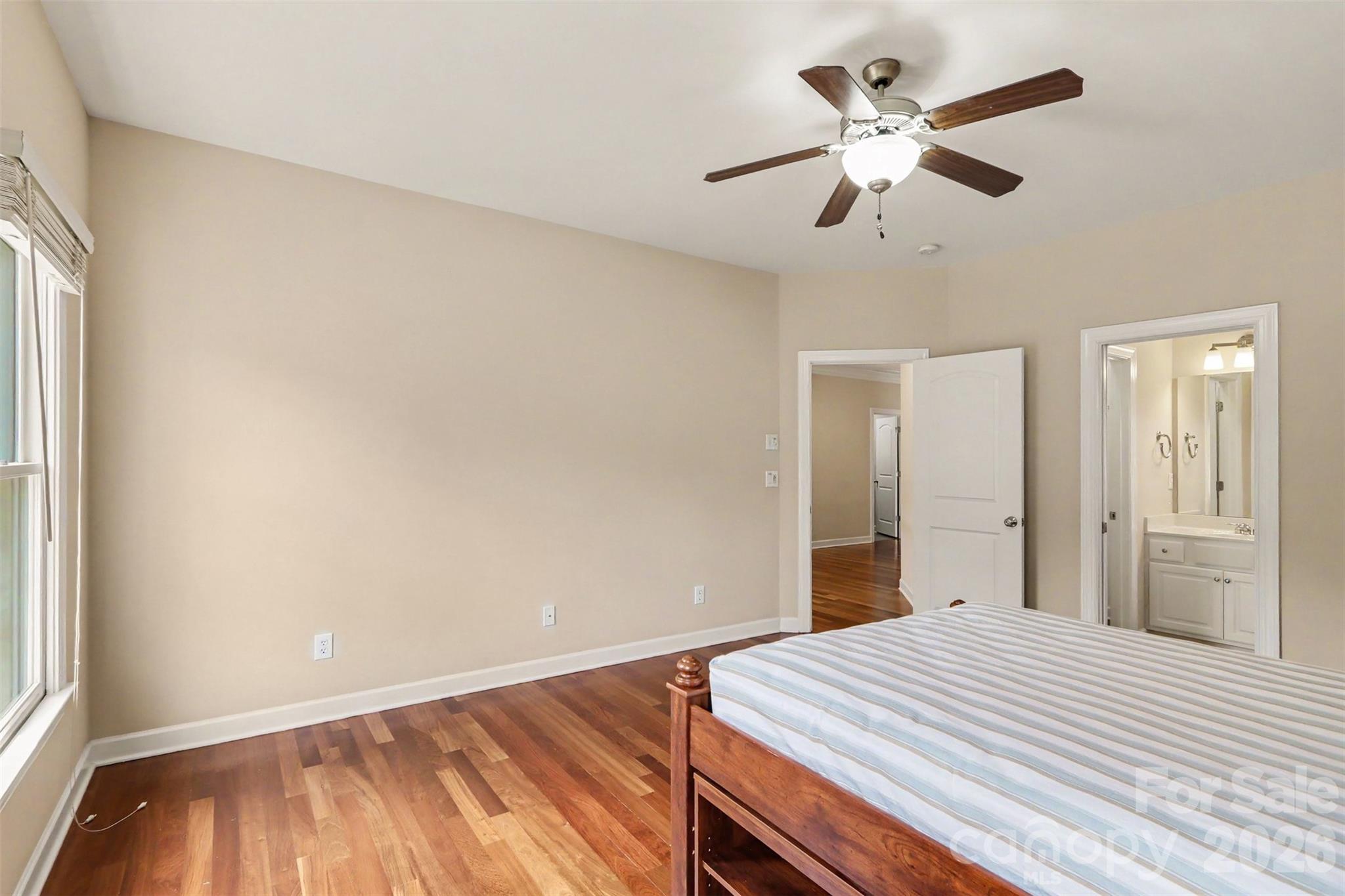 11009 Emerald Wood Drive Property Photo 32