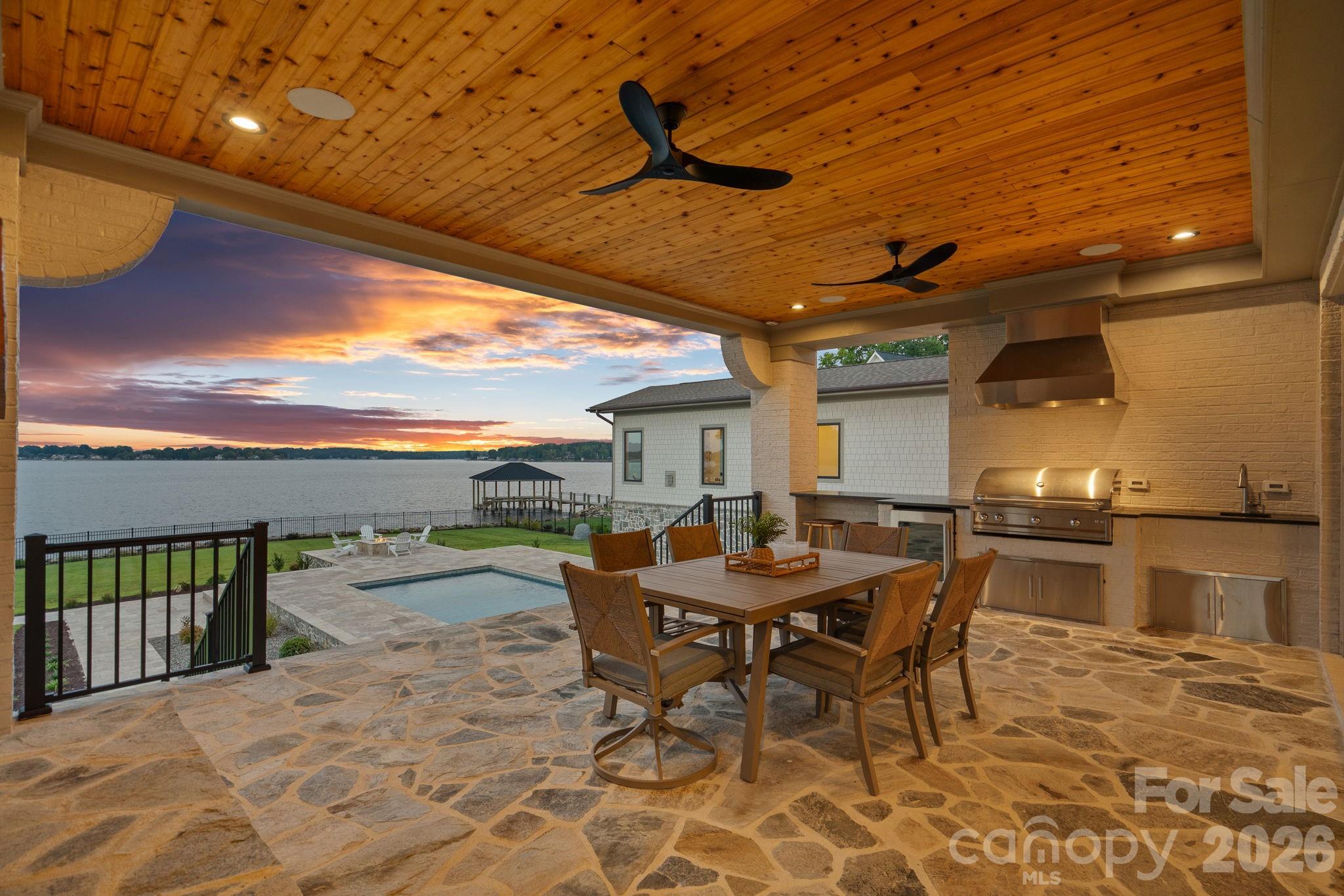 7679 Rabbit Circle Property Photo 6