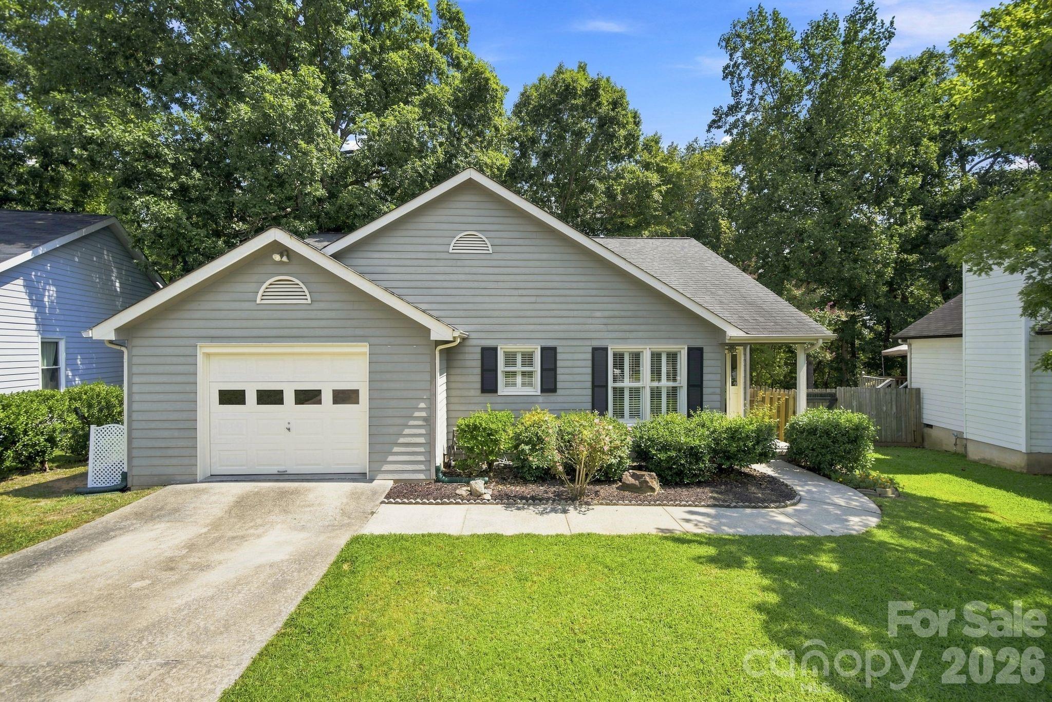 167 Sea Island Boulevard Property Photo 1