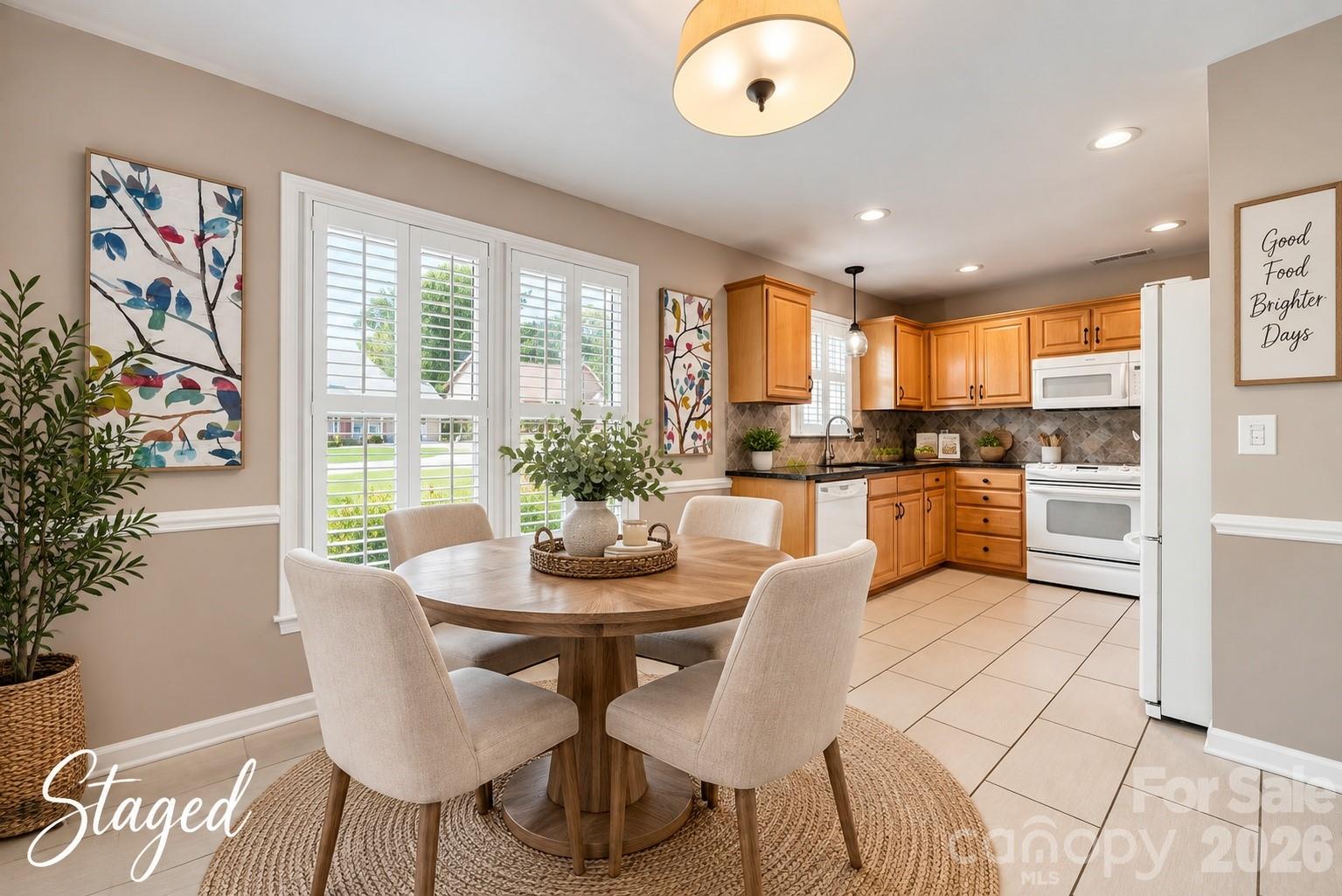 167 Sea Island Boulevard Property Photo 10