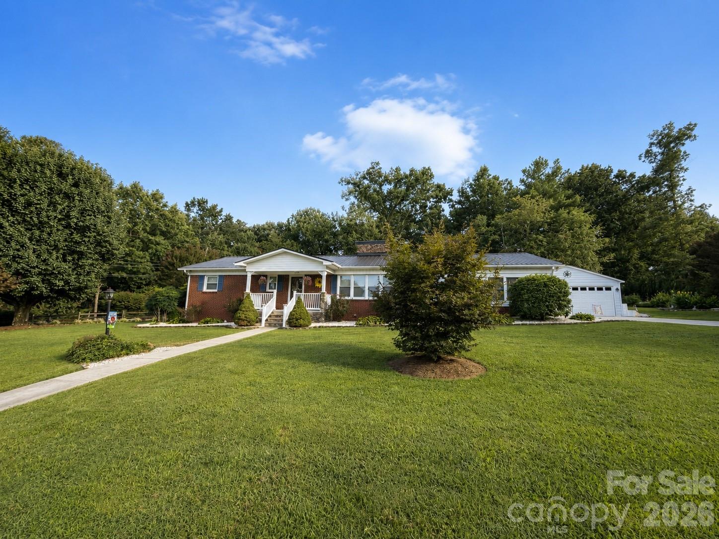 105 Merrywood Drive Property Photo 3