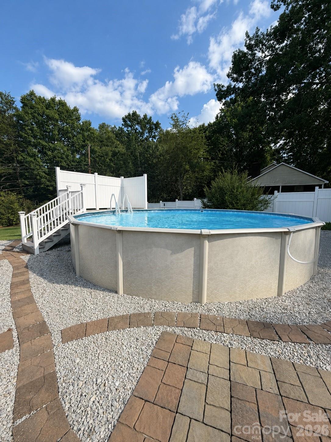 105 Merrywood Drive Property Photo 4