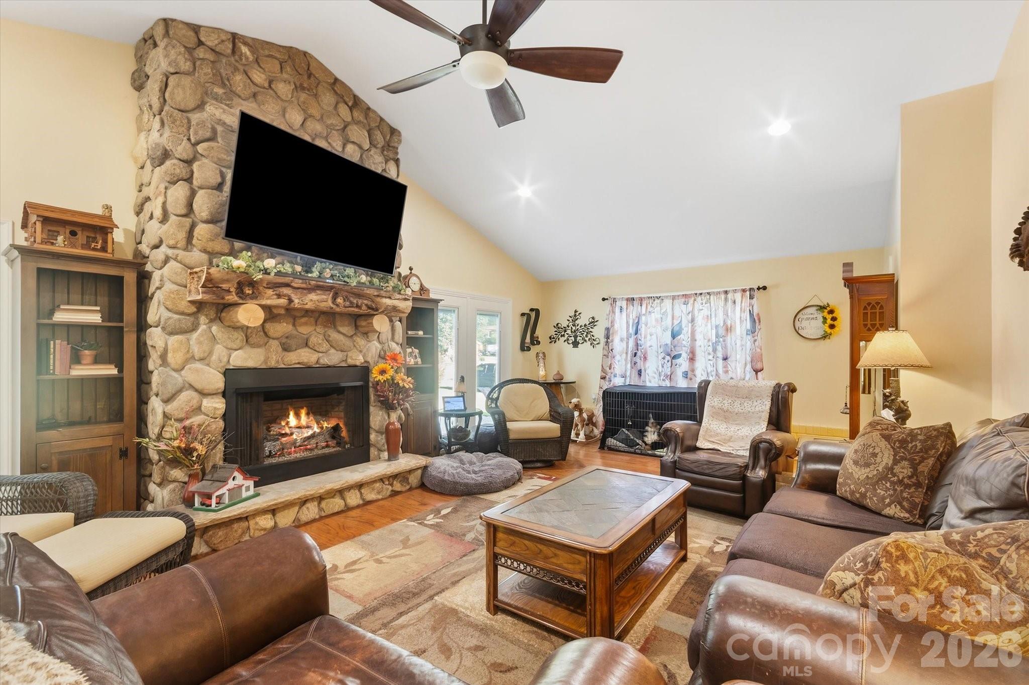 105 Merrywood Drive Property Photo 12