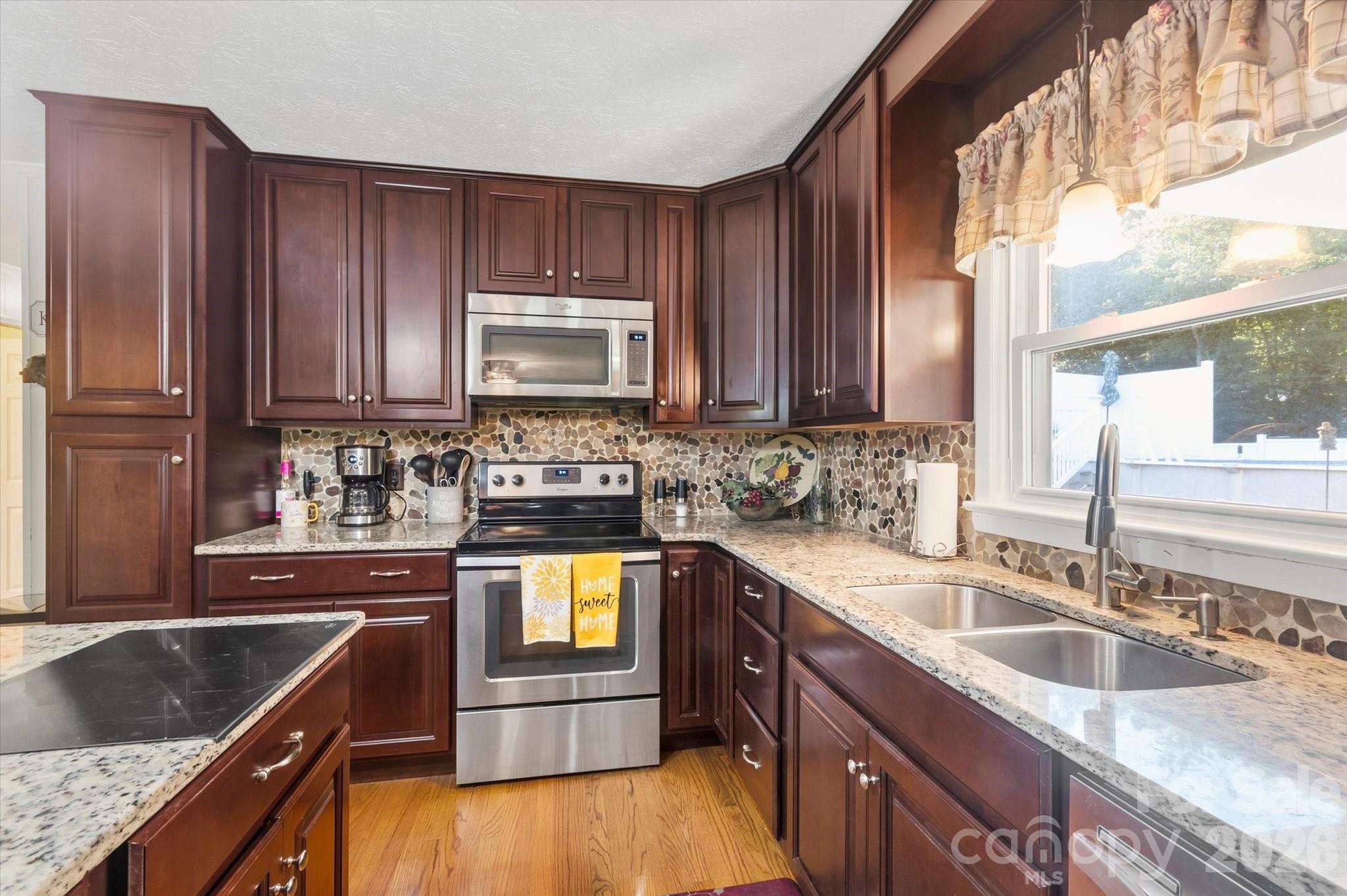 105 Merrywood Drive Property Photo 18