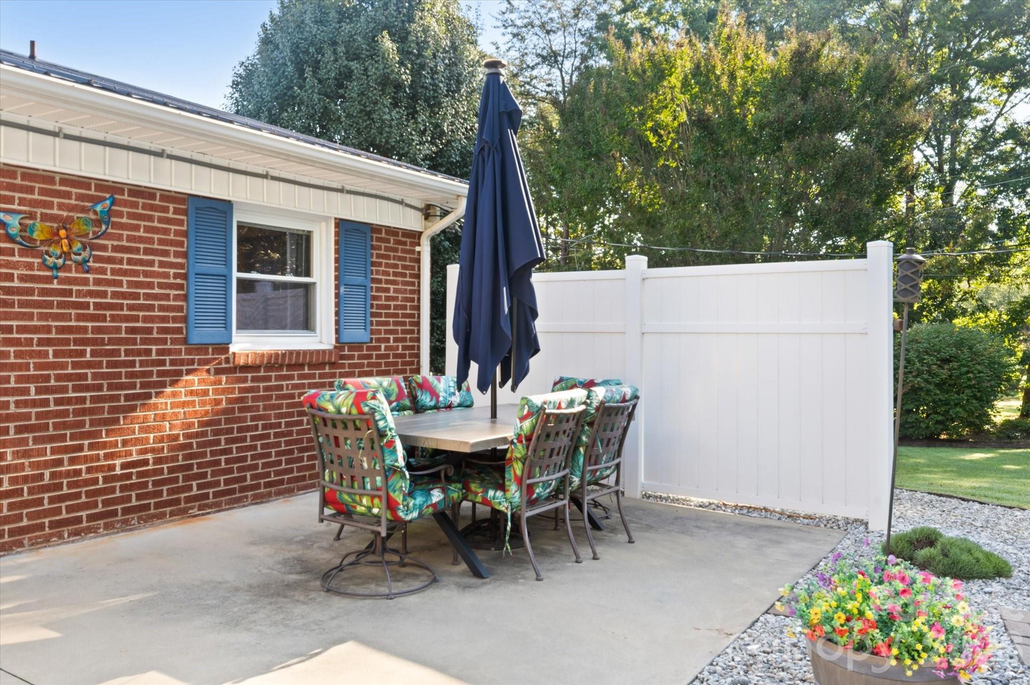 105 Merrywood Drive Property Photo 31