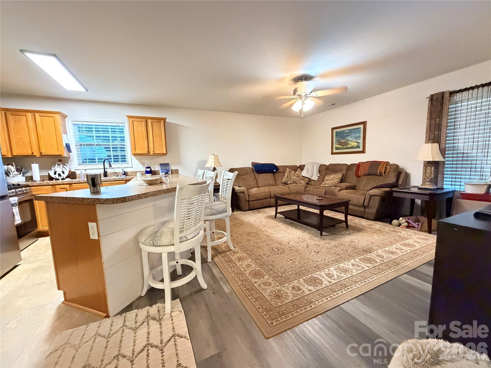 2885 Drummond Street Property Photo 7