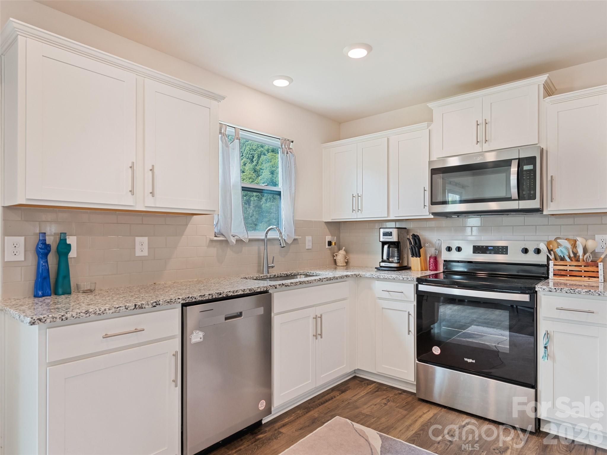 31 Clear Creek Lane Property Photo 12