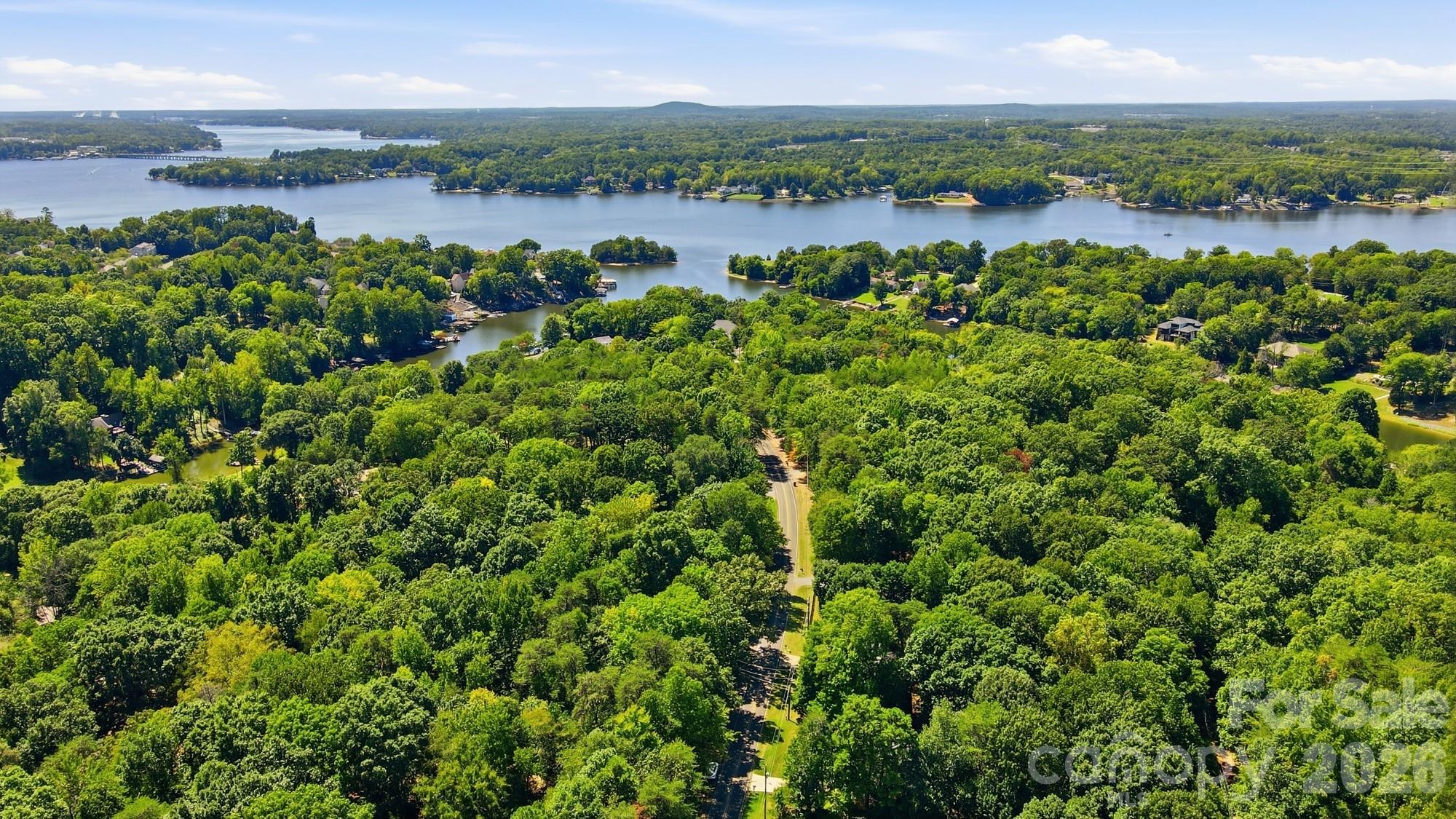 13800 Woody Point Road Property Photo 4