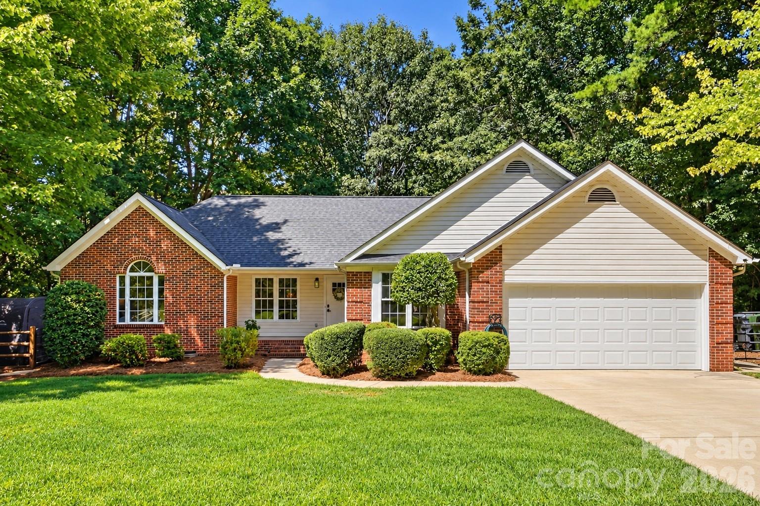13800 Woody Point Road Property Photo 6