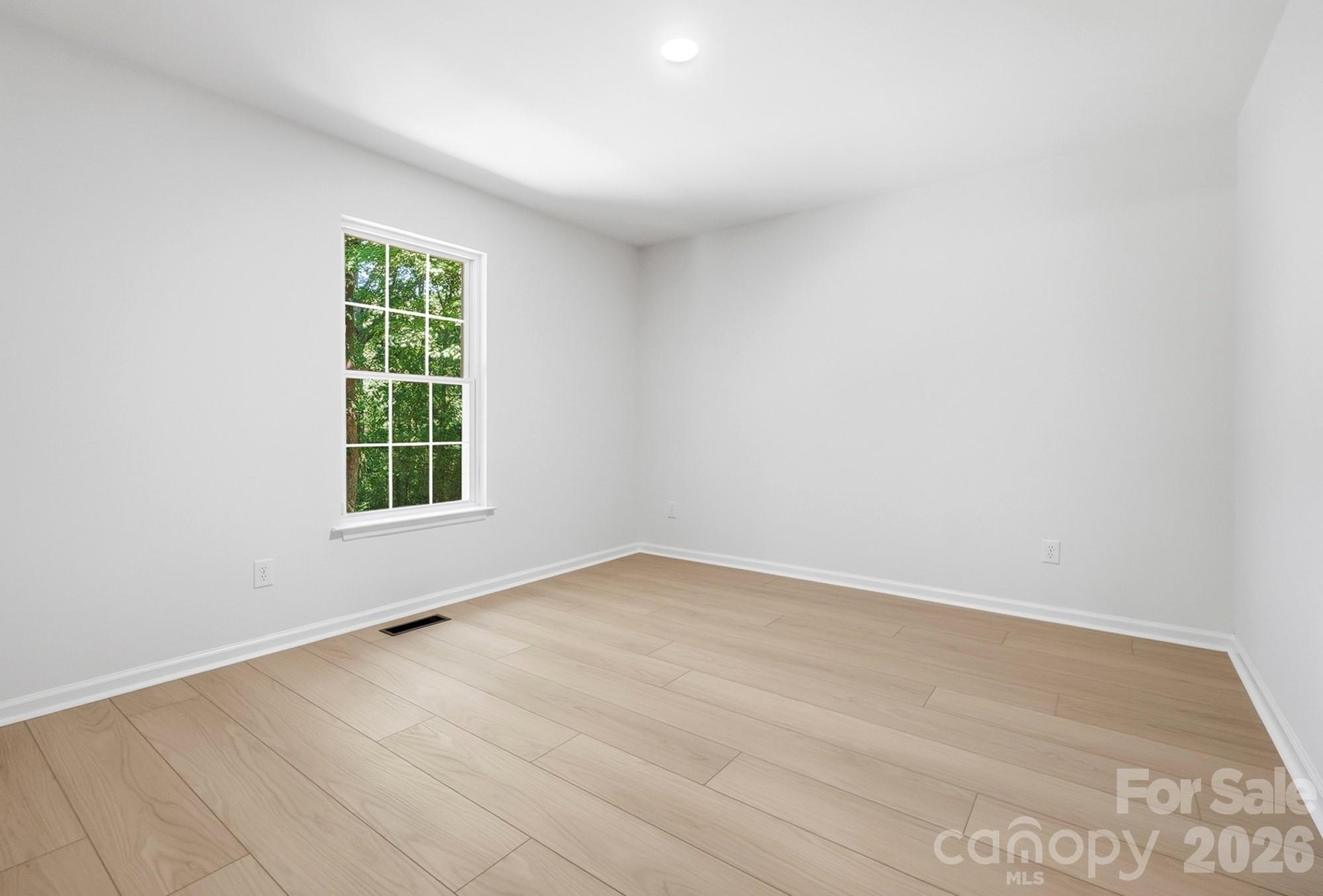 13800 Woody Point Road Property Photo 38