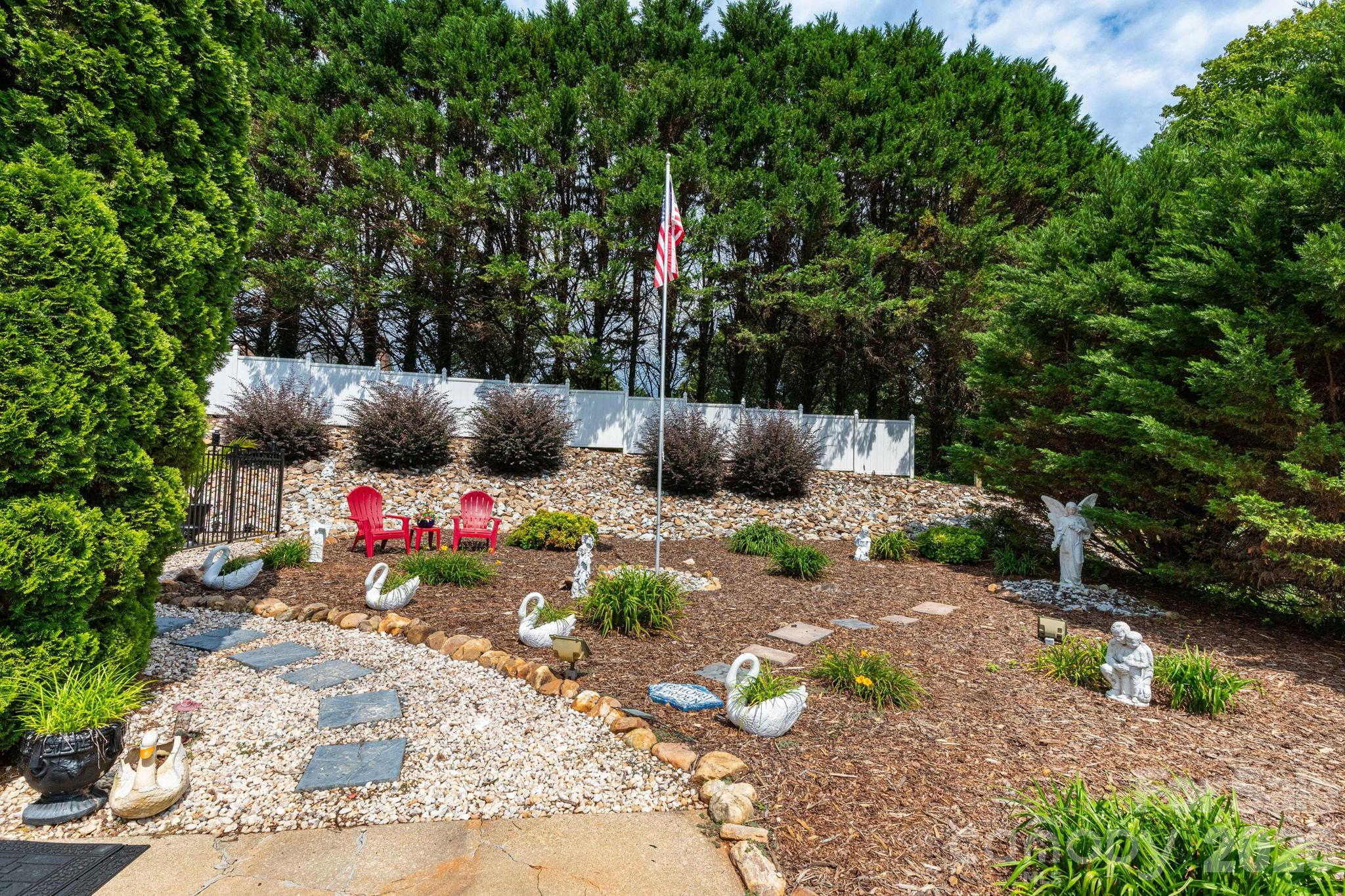 84 Portcrest Heights Property Photo 25