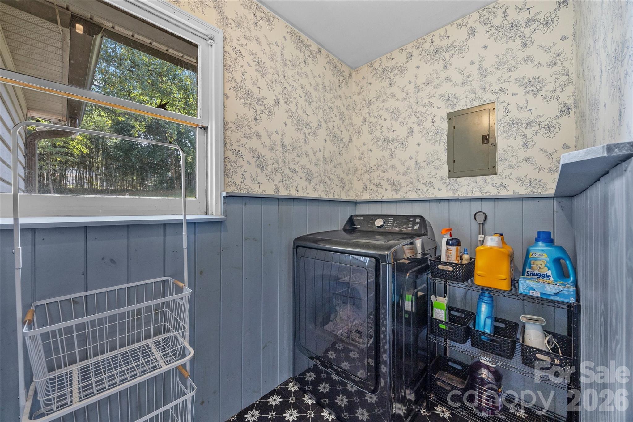 2435 Lewiston Drive Property Photo 27