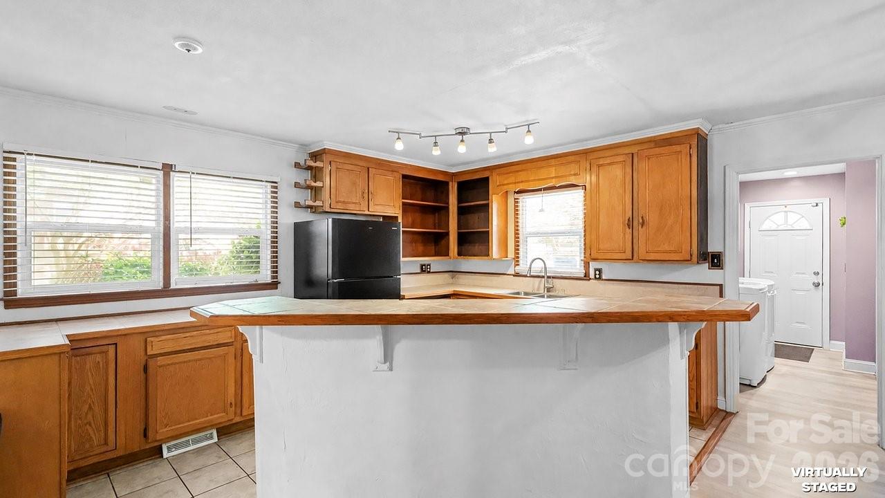 1201 Memory Lane Property Photo 10